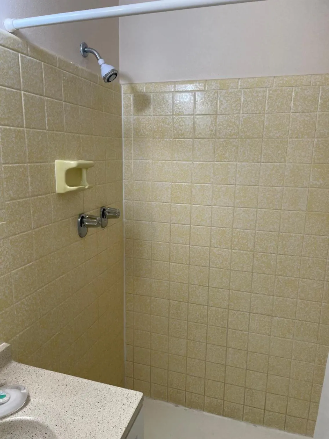 Shower in Venice Beach Villas