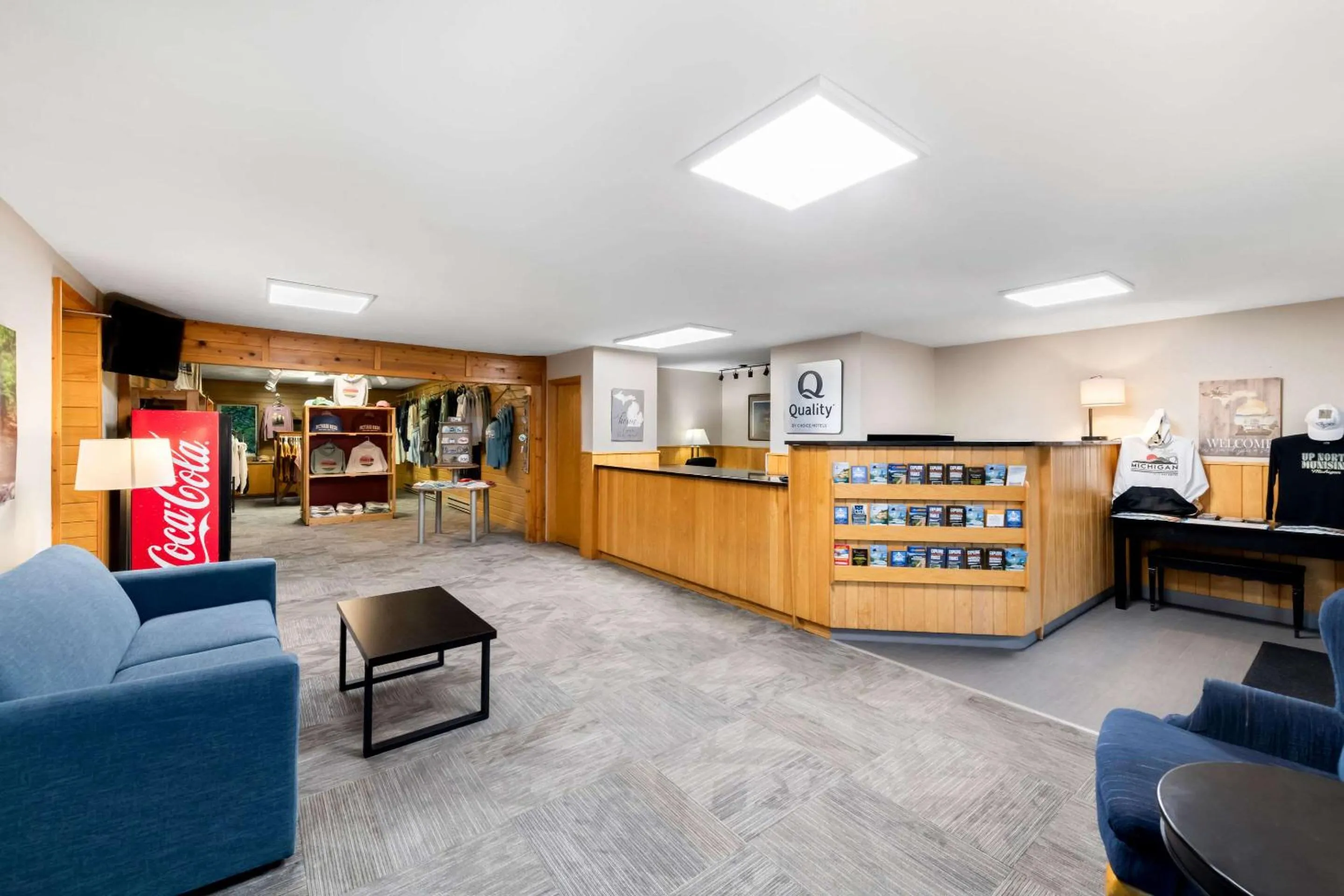 Lobby or reception in Quality Inn & Suites Munising