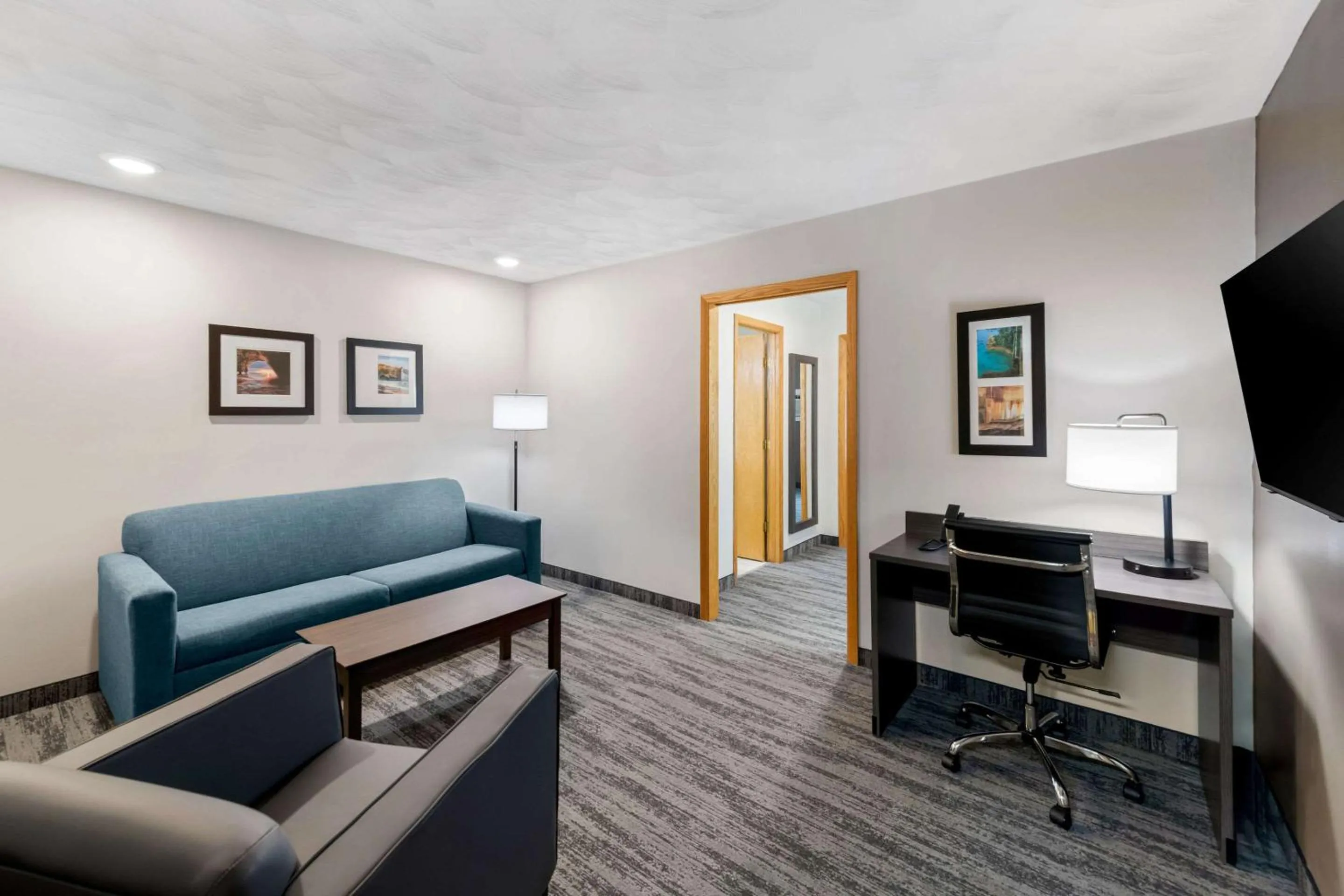 Bedroom in Quality Inn & Suites Munising