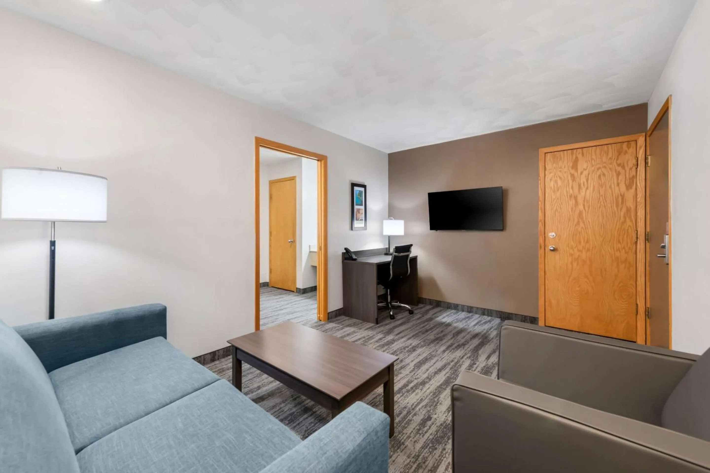 Bedroom in Quality Inn & Suites Munising