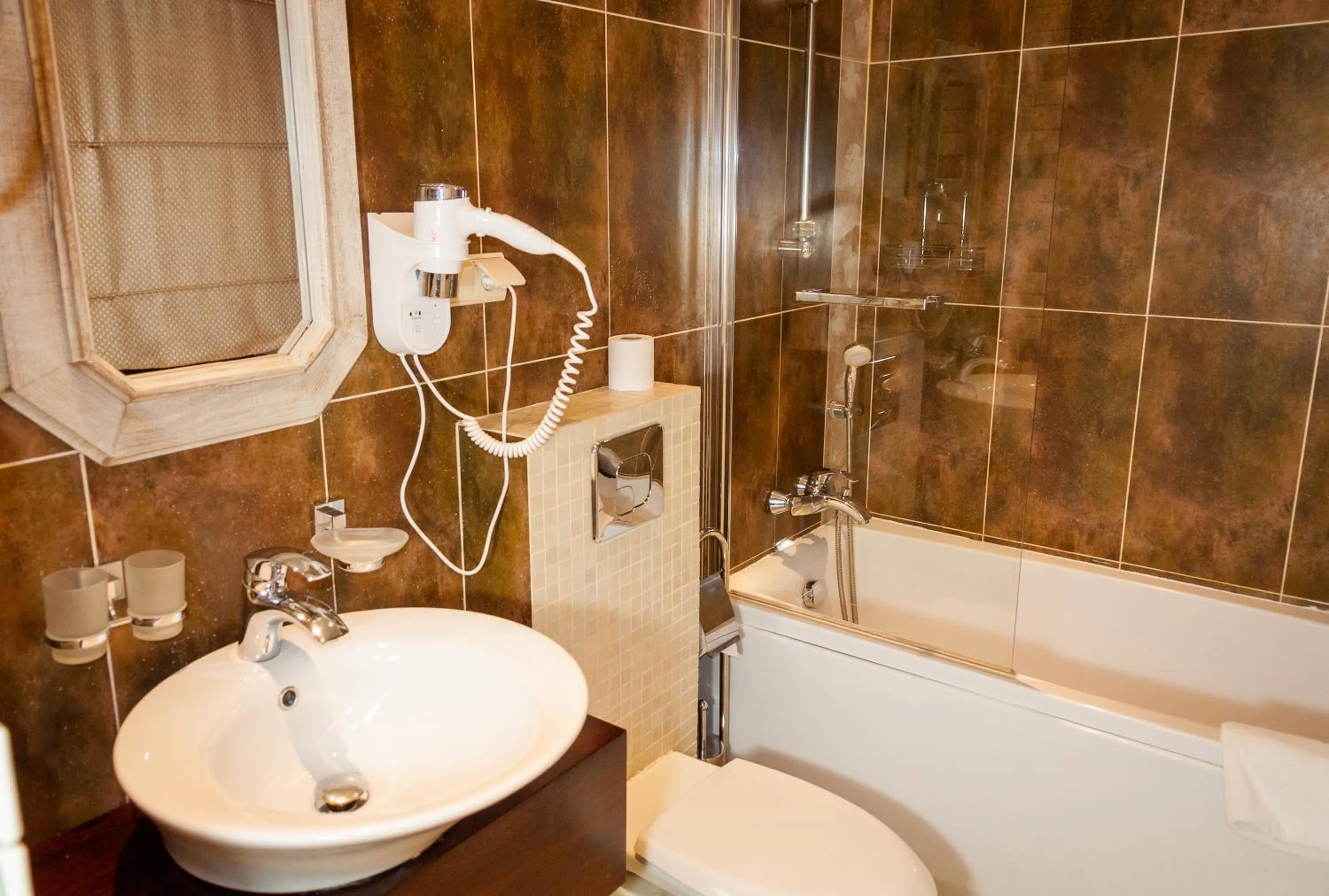 Bathroom in Apartamenty Siedem Komnat Siedmiu Mistrzów