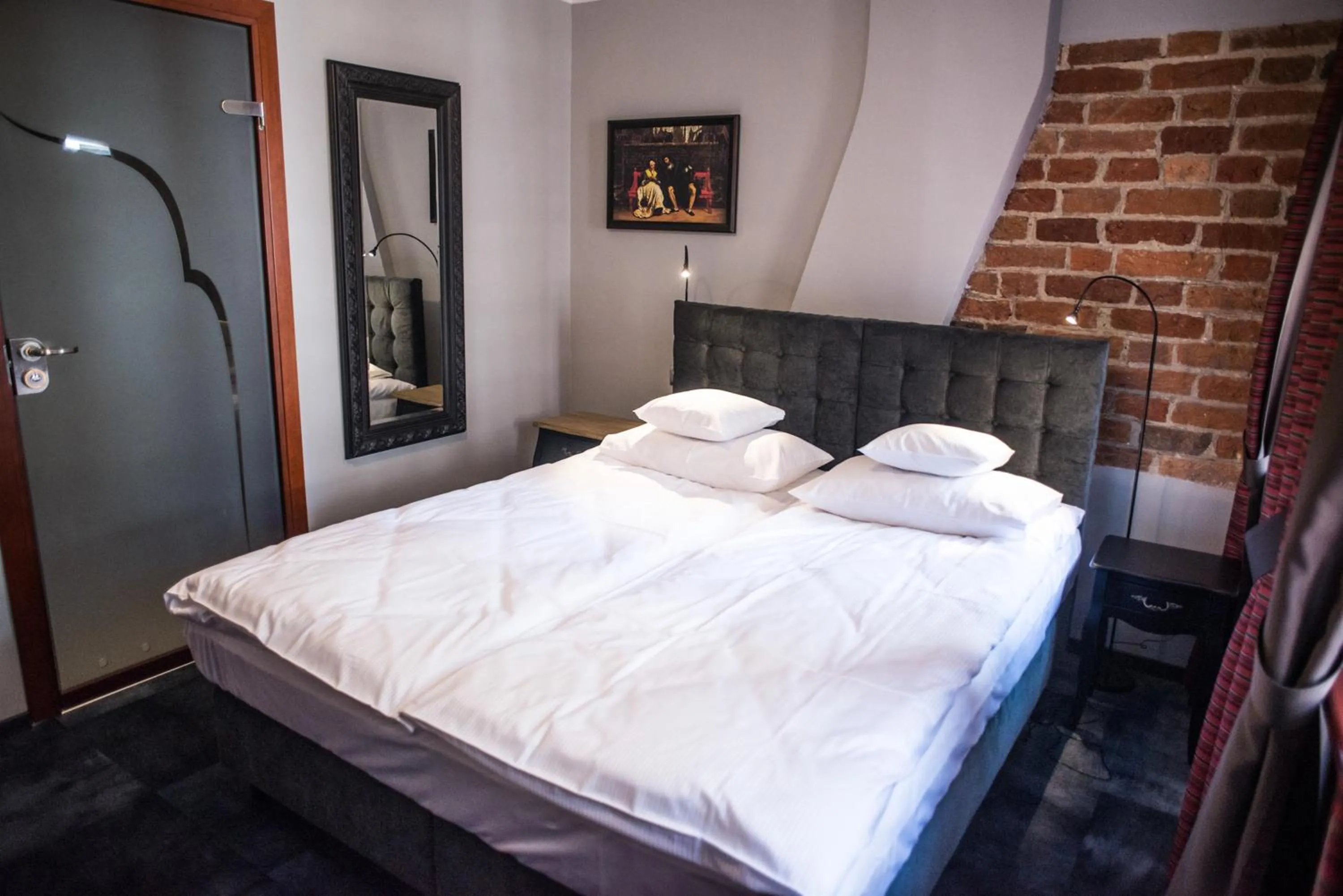 Photo of the whole room, Bed in Apartamenty Siedem Komnat Siedmiu Mistrzów