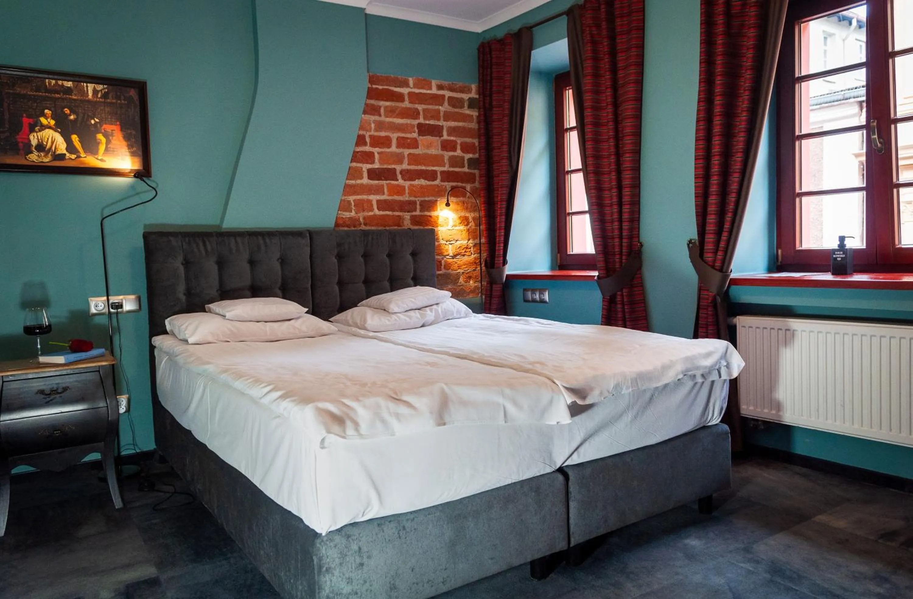 Bed in Apartamenty Siedem Komnat Siedmiu Mistrzów