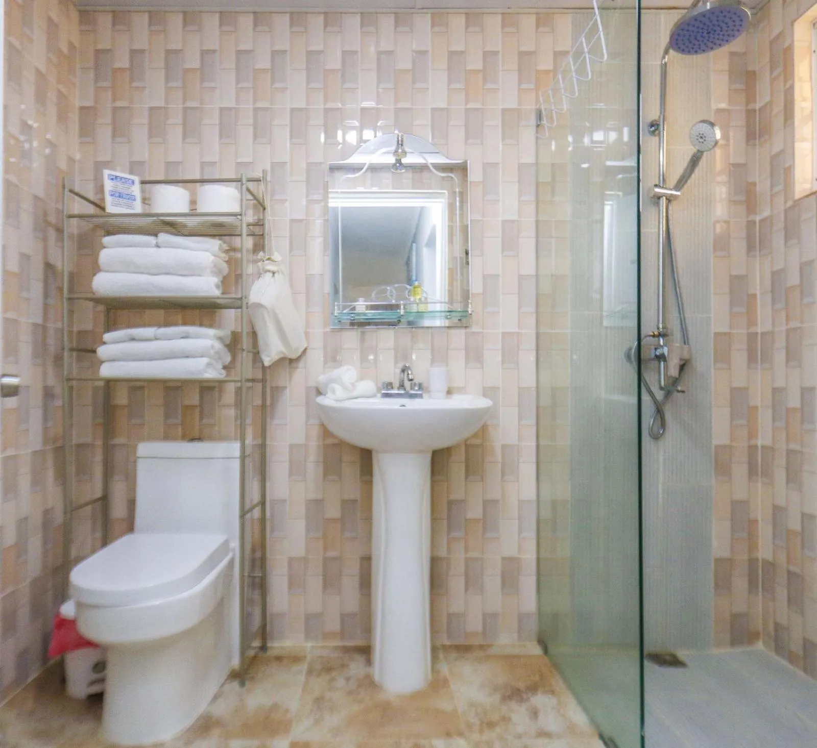 Bathroom in Nely y Pietro share apartment
