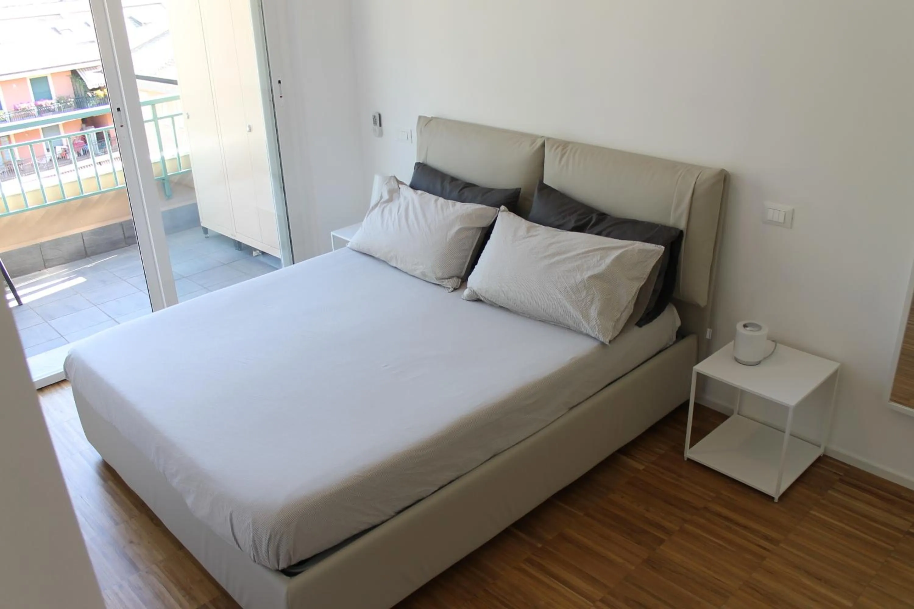 Other, Bed in BiancAdele sul mare