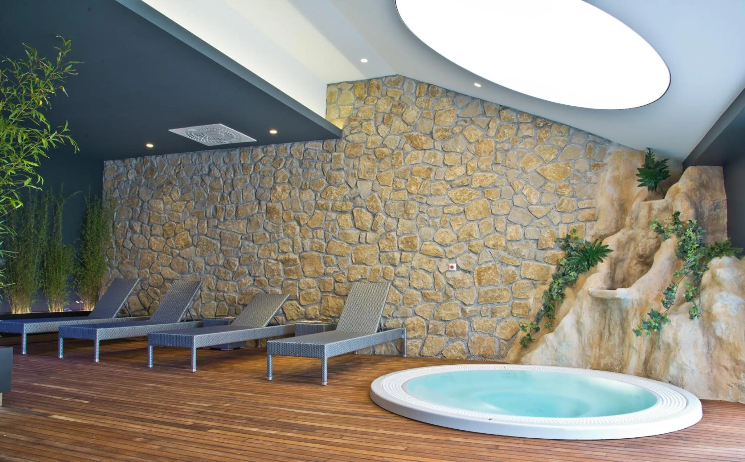 Spa and wellness centre/facilities in Mobile Homes Victoria San Marino