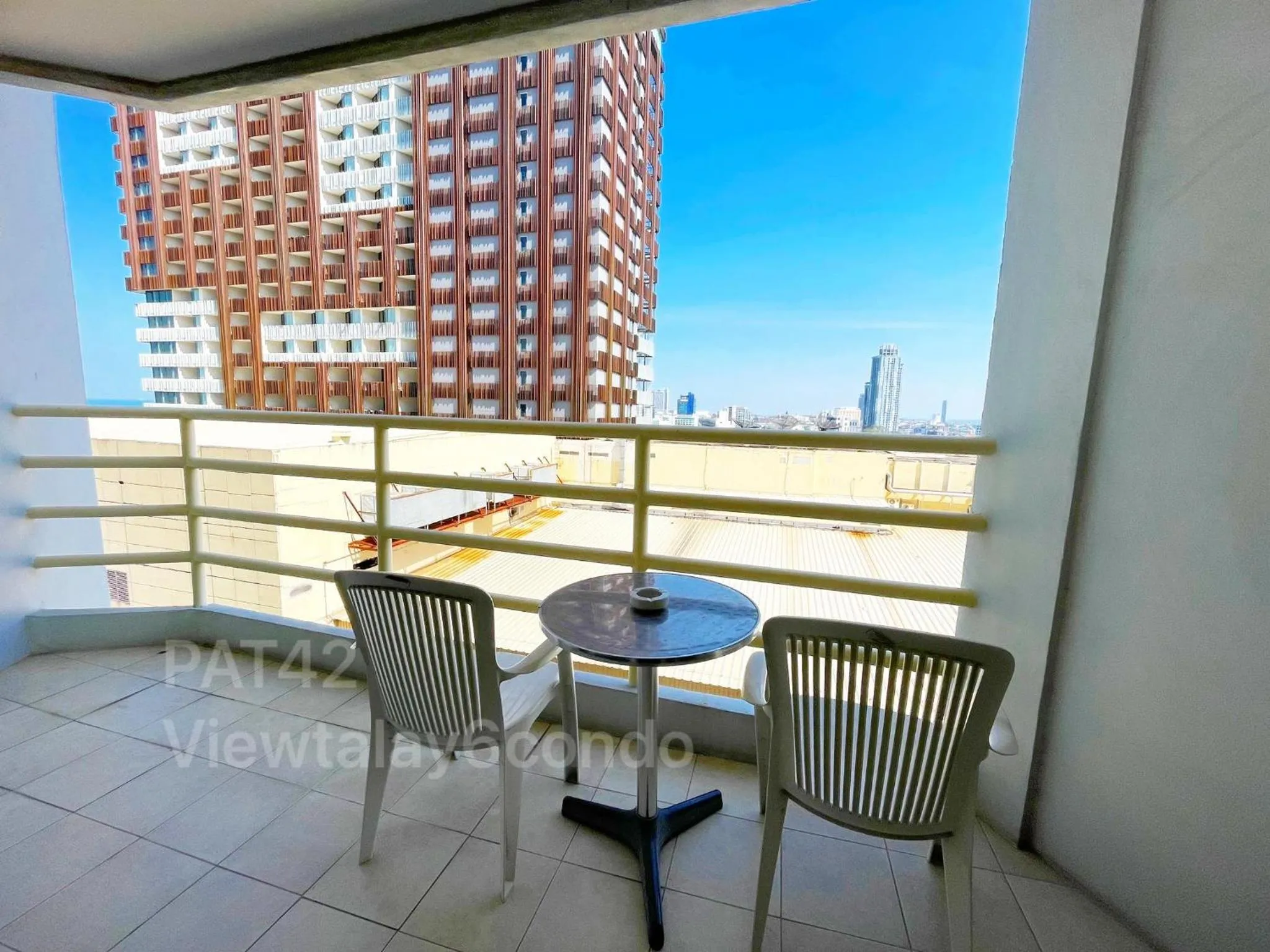 Day in View Talay 6 by Pat 42