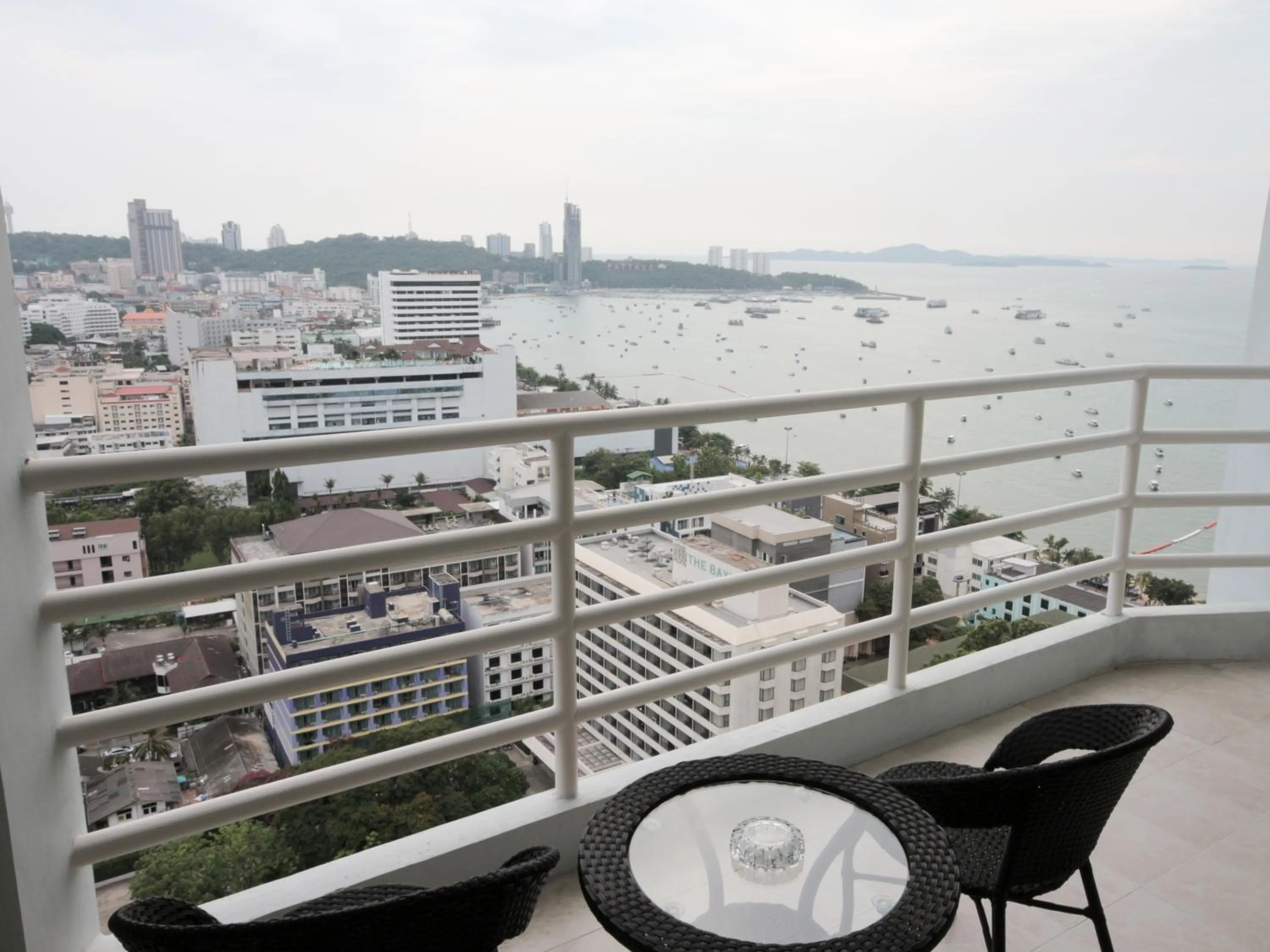 Sea view in View Talay 6 by Pat 42