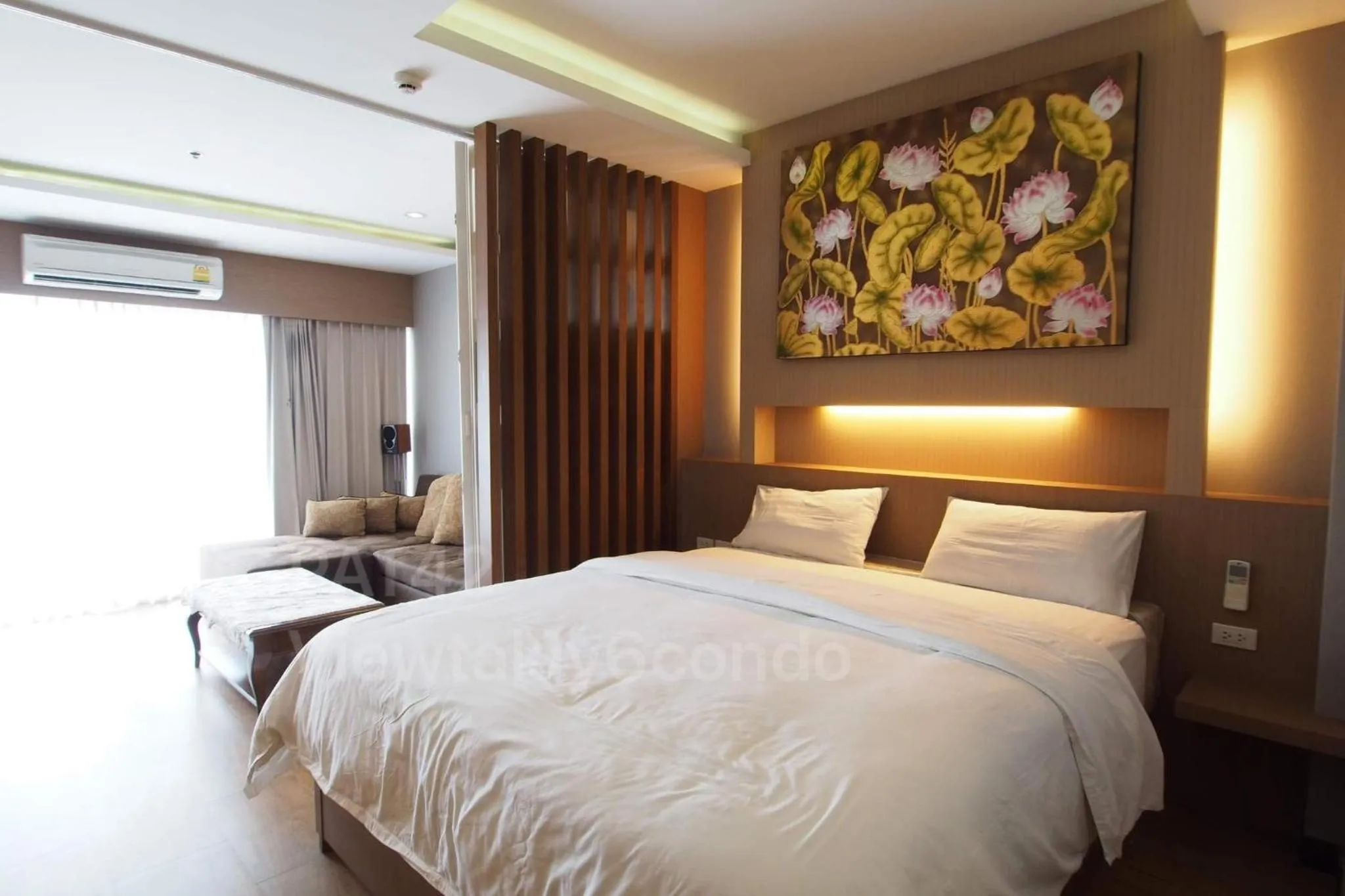 internet, Bed in View Talay 6 by Pat 42