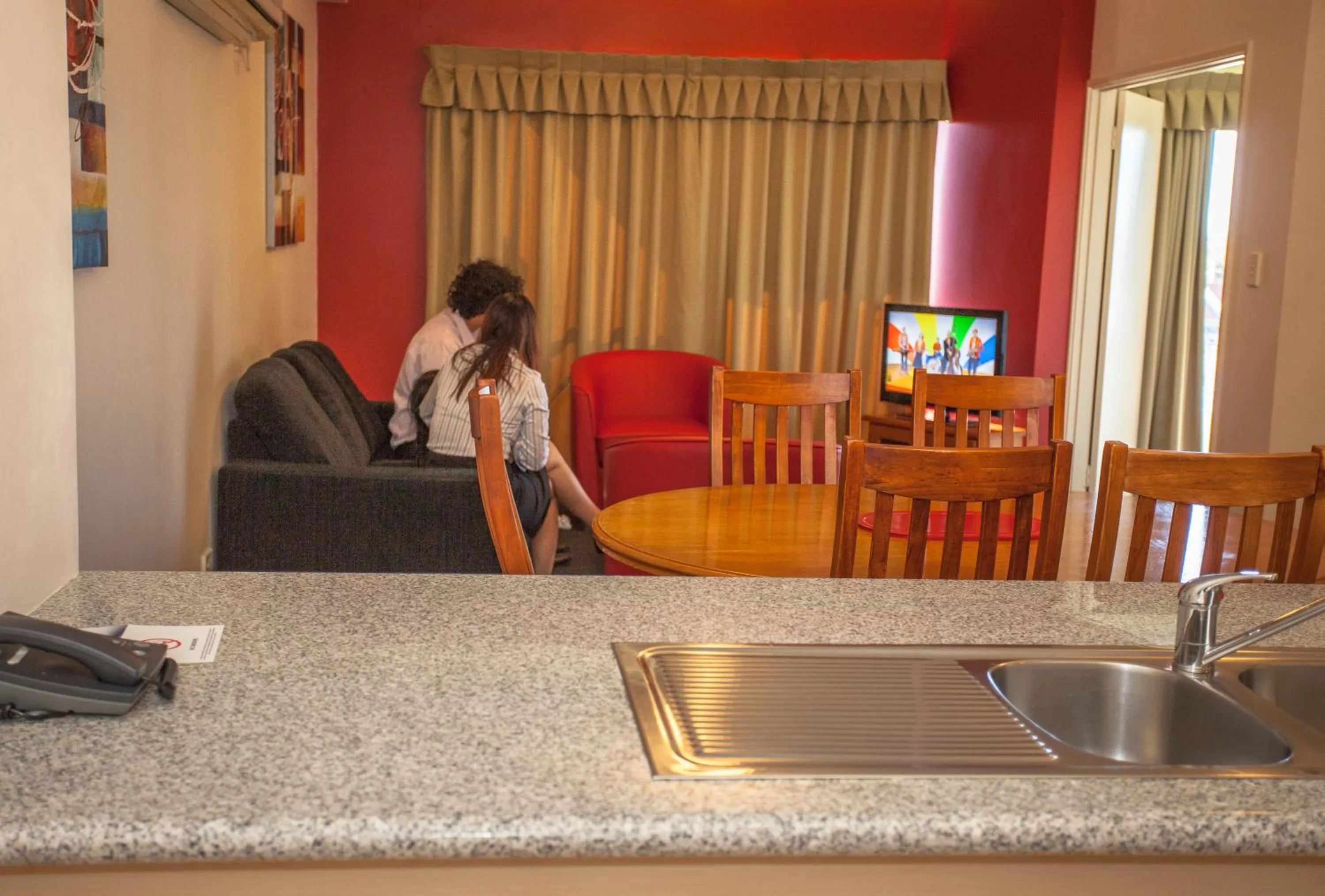 Kitchen or kitchenette in Starwest Apartments Alderney On Hay