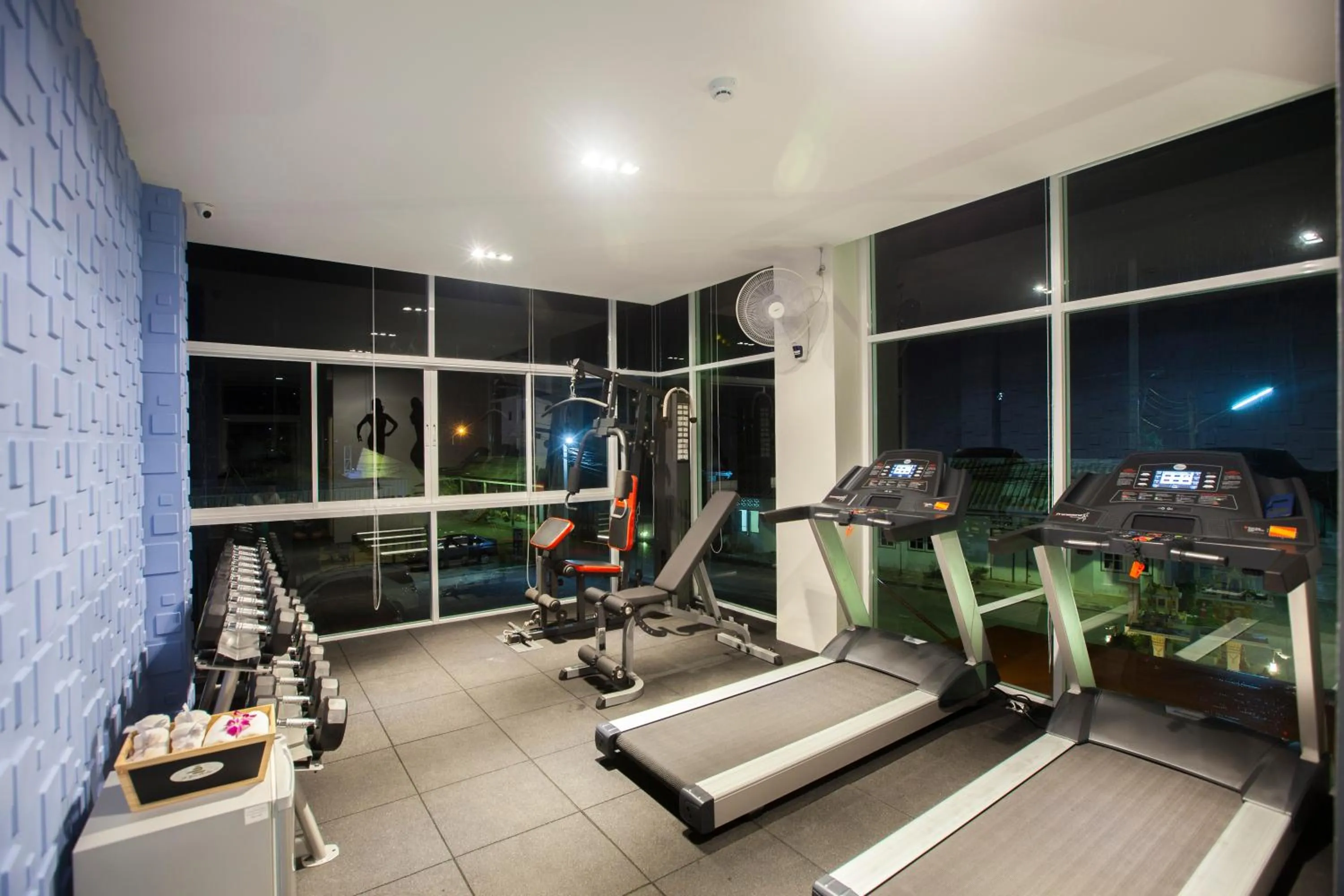 Fitness centre/facilities in The Elysium Residence - SHA Extra Plus