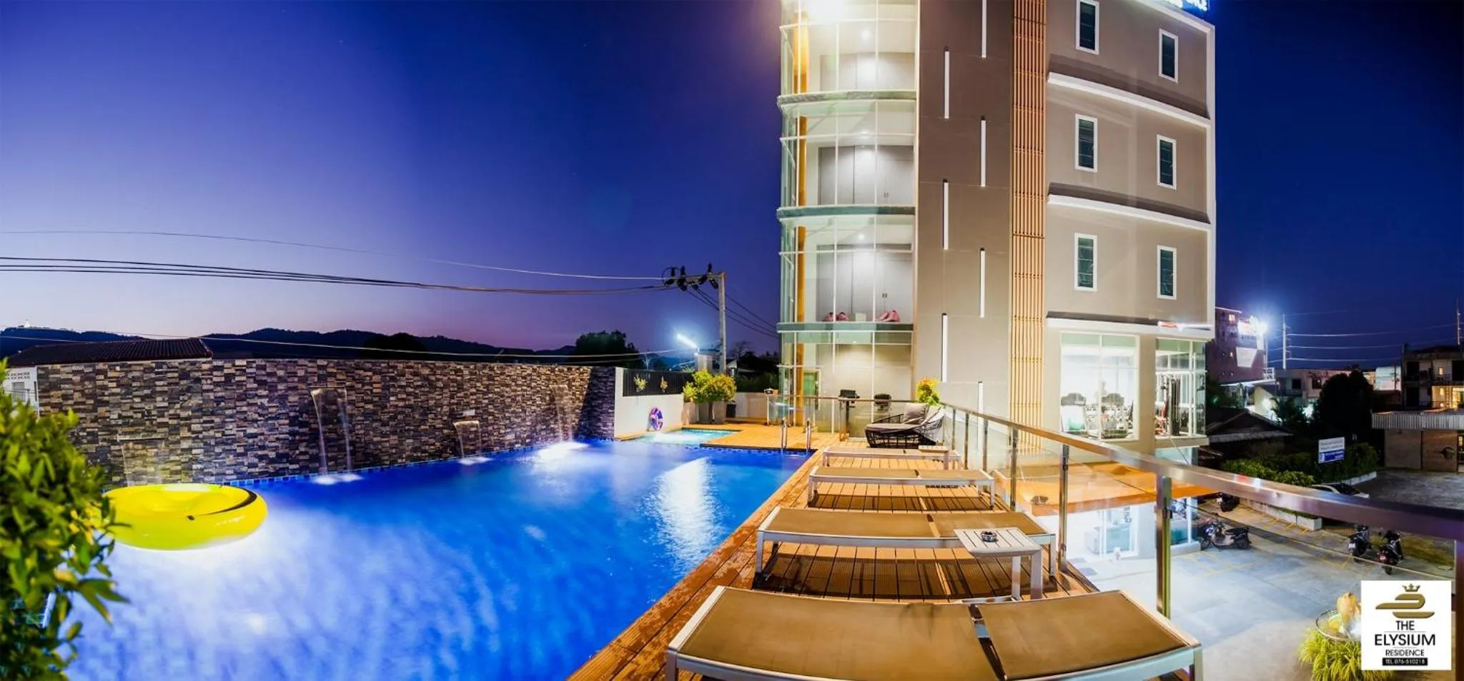 Swimming pool in The Elysium Residence - SHA Extra Plus