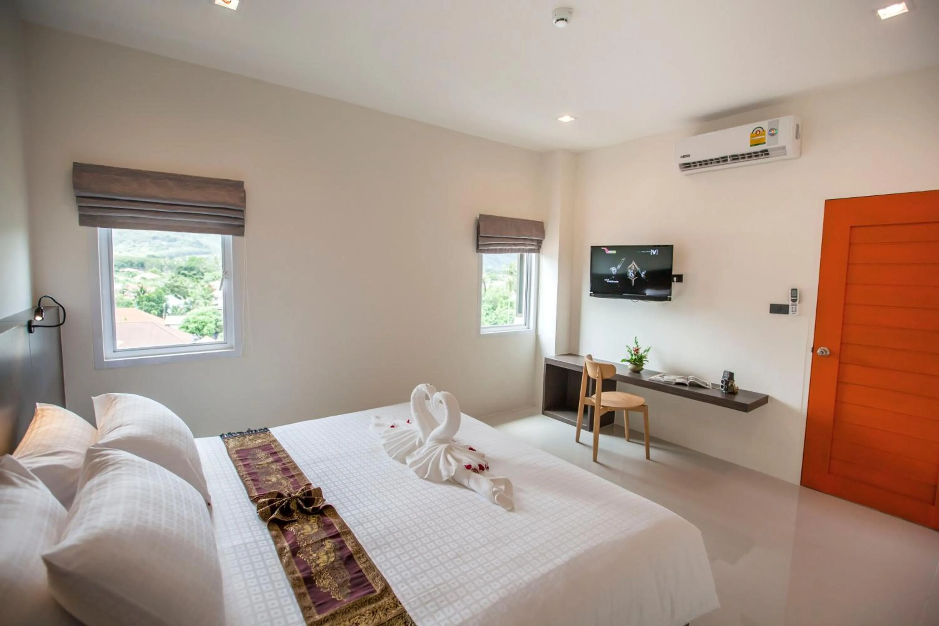 Bedroom, Bed in The Elysium Residence - SHA Extra Plus