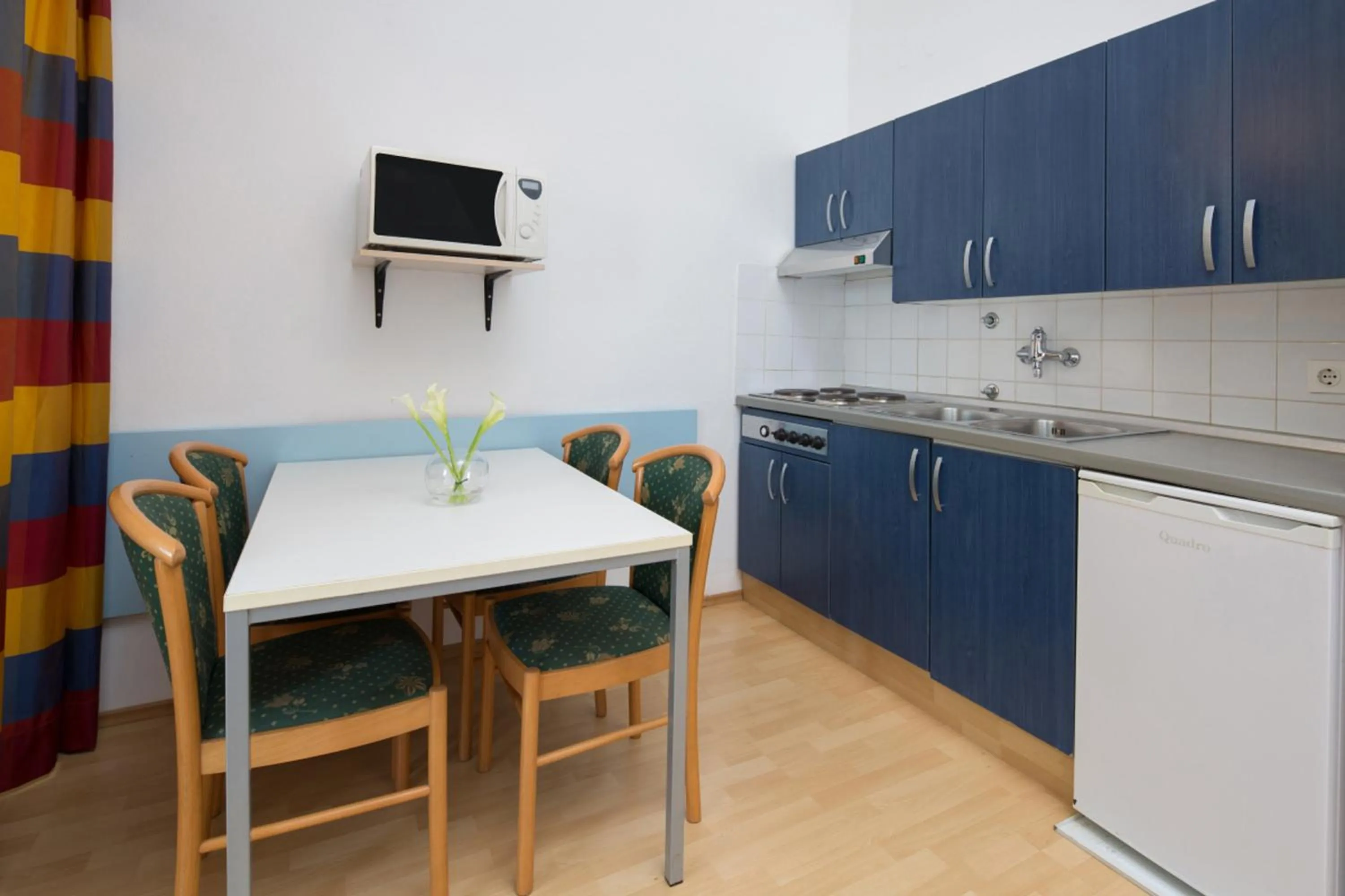 Kitchen or kitchenette in Lanterna Resort