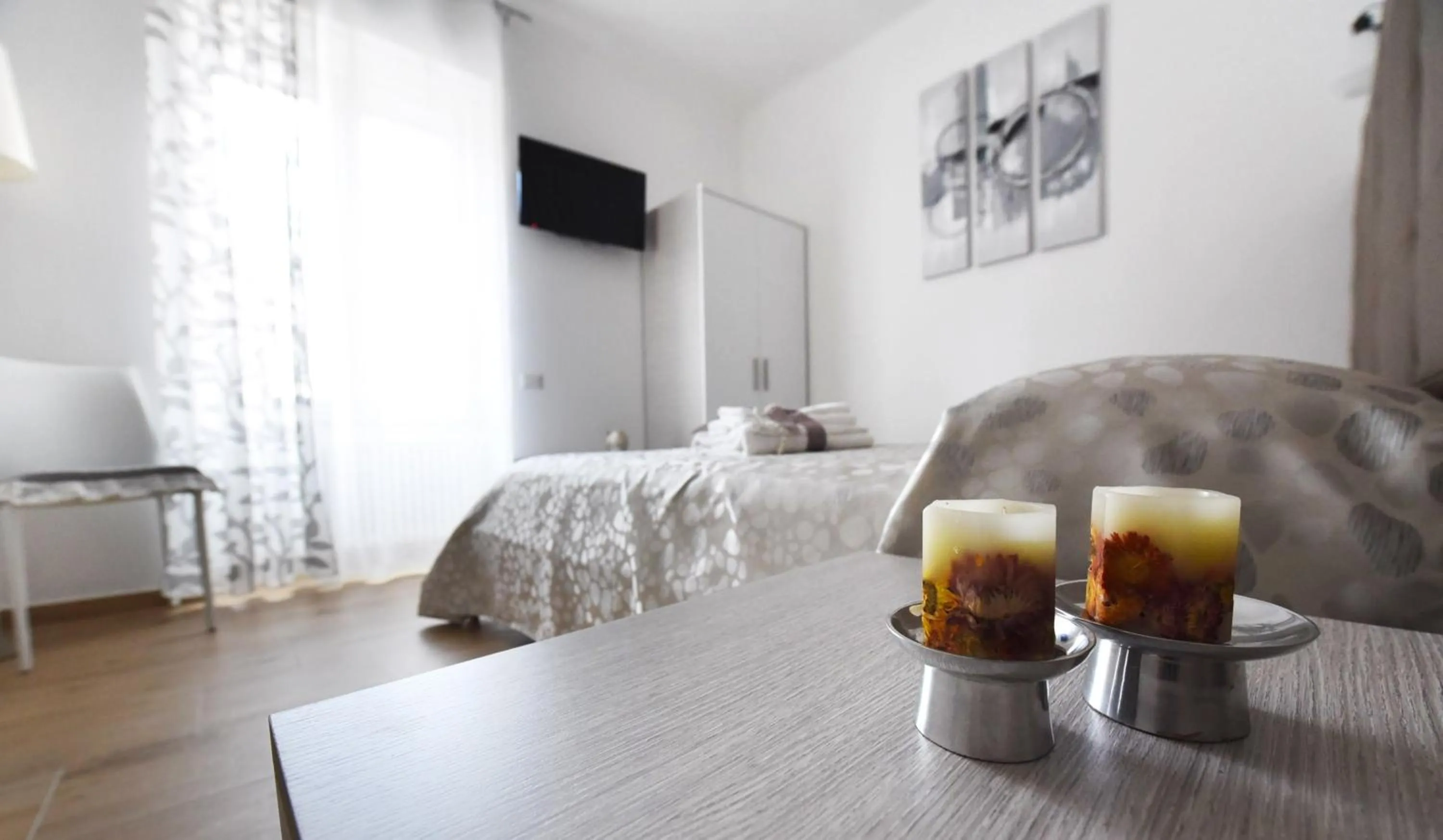 Decorative detail, Bed in BeB Pignatelli Affittacamere