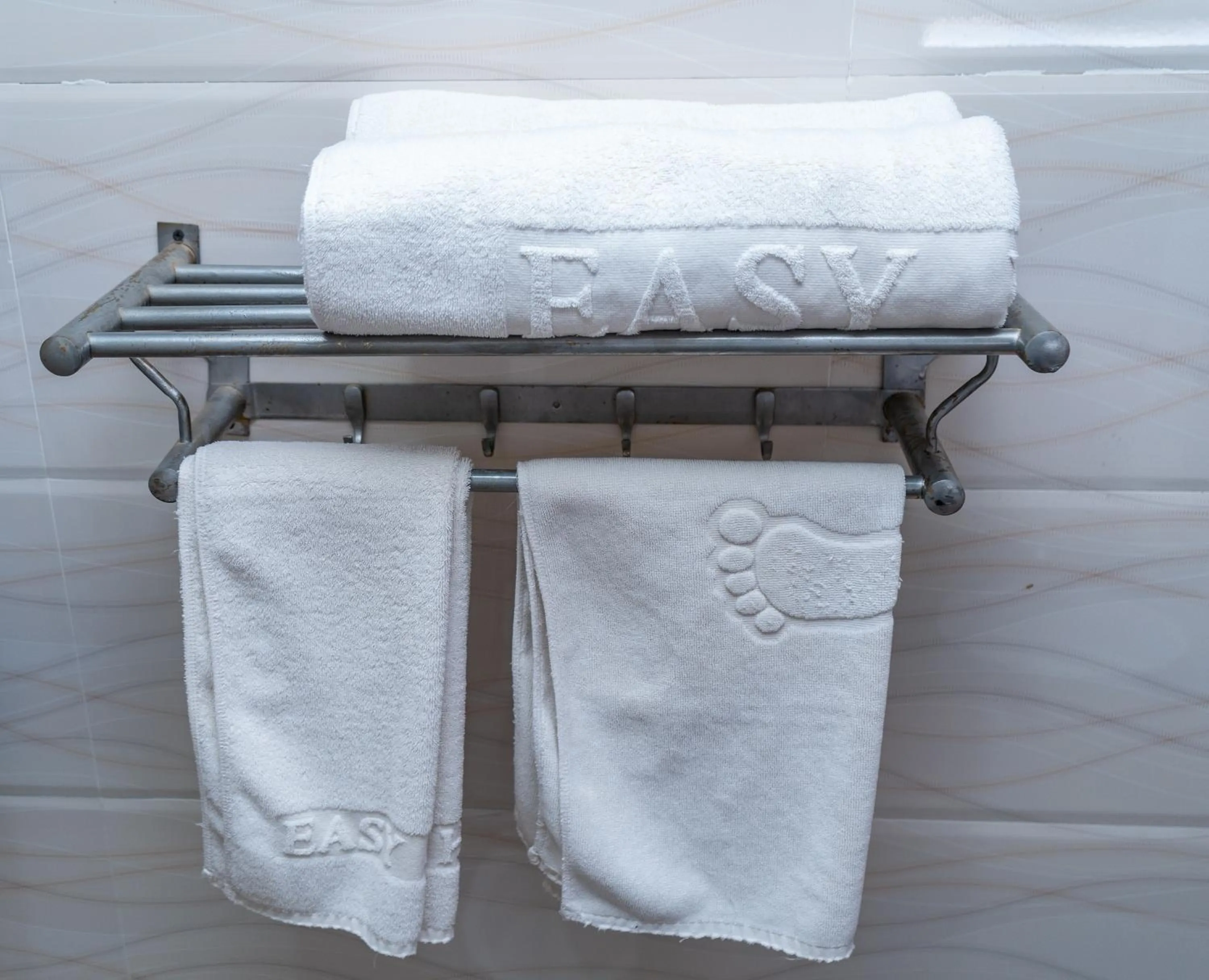 towels in Easy Hotel Kenya