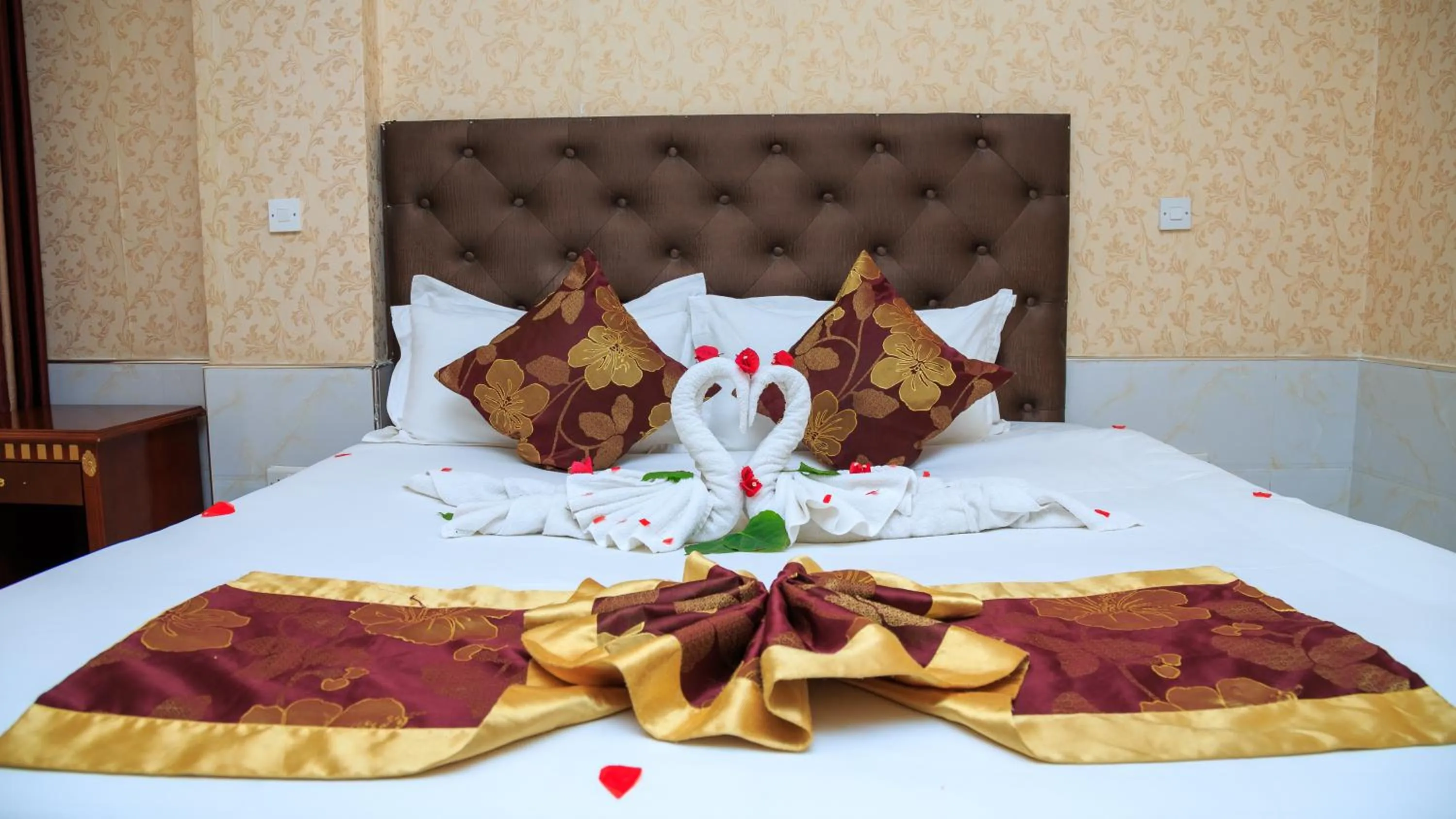 Bed in Easy Hotel Kenya