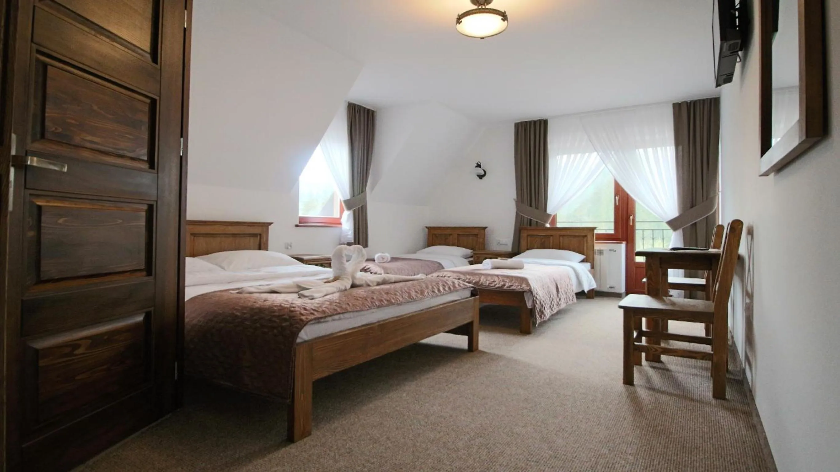 Photo of the whole room, Bed in Willa Lichajówka