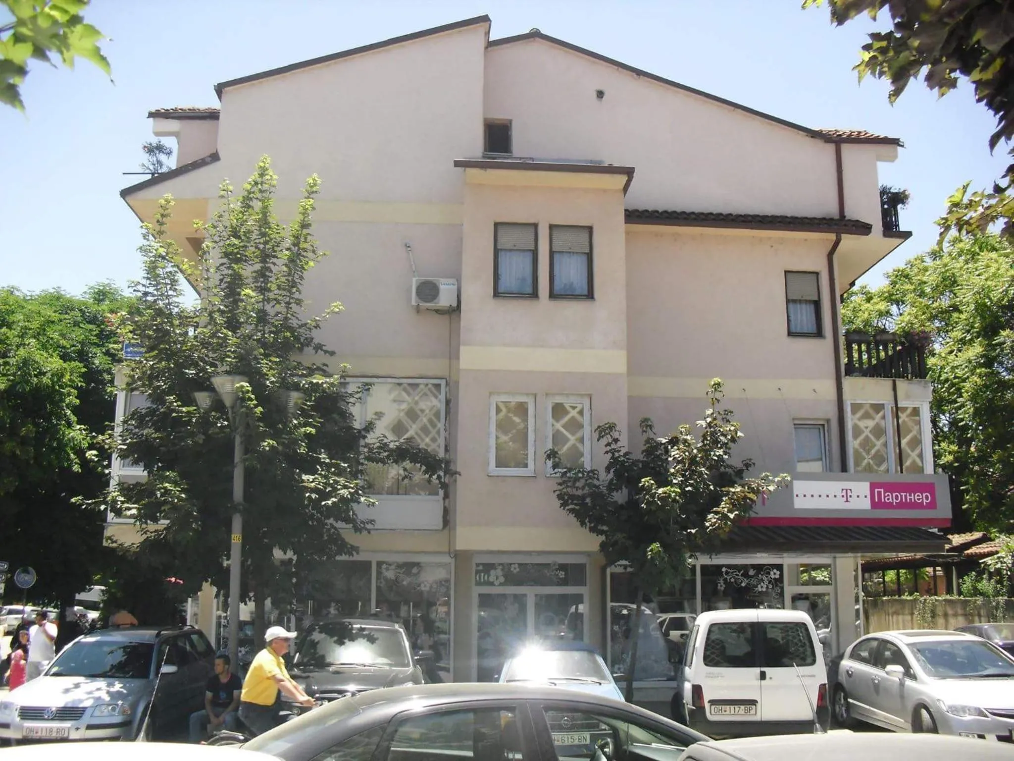 Apartments Mostrovi