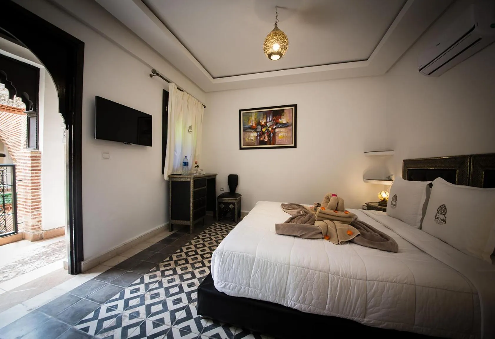 Photo of the whole room, Bed in Riad Challa Hotel & Spa