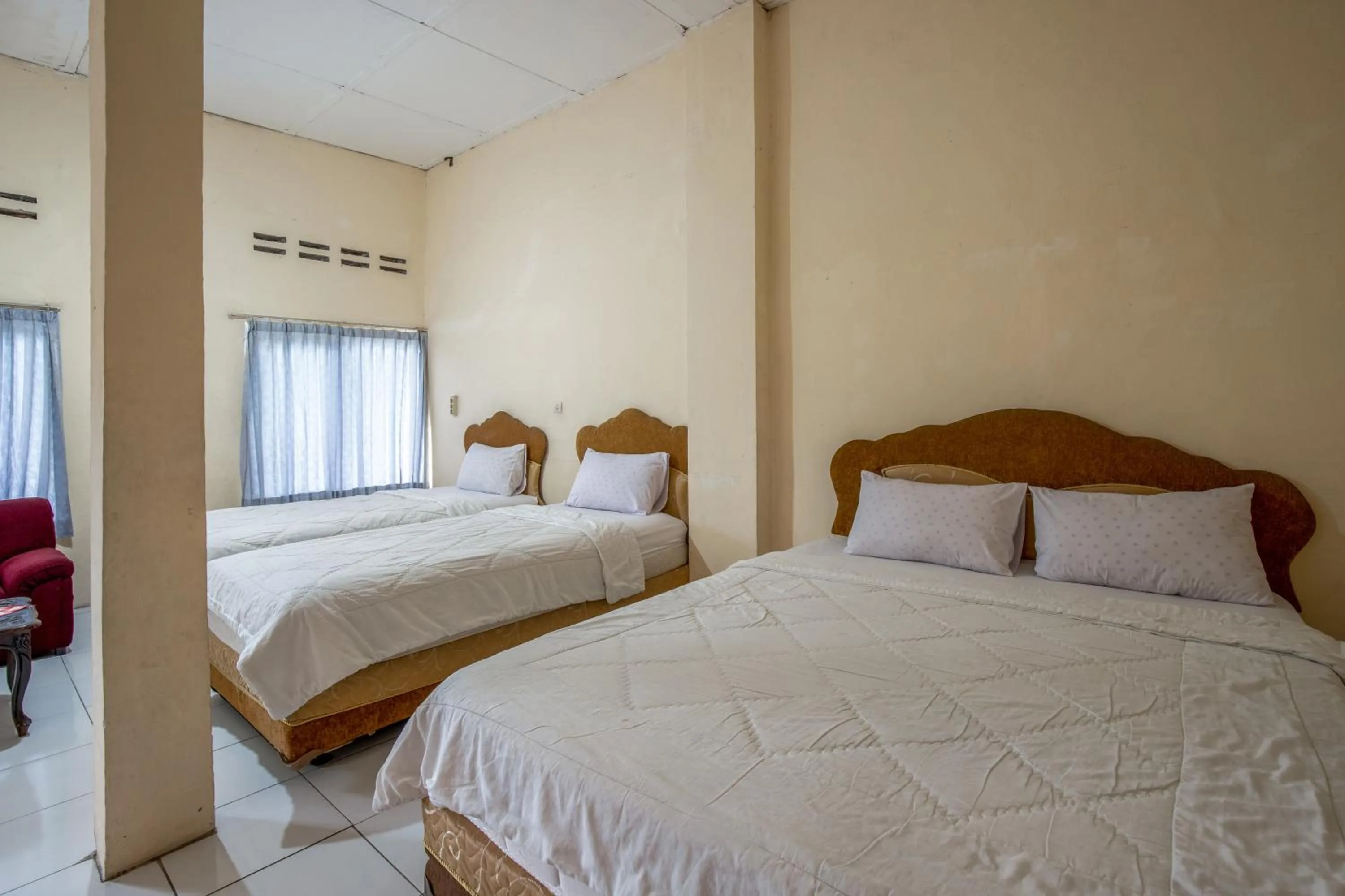 Bed in Hotel Jogja Bukittinggi