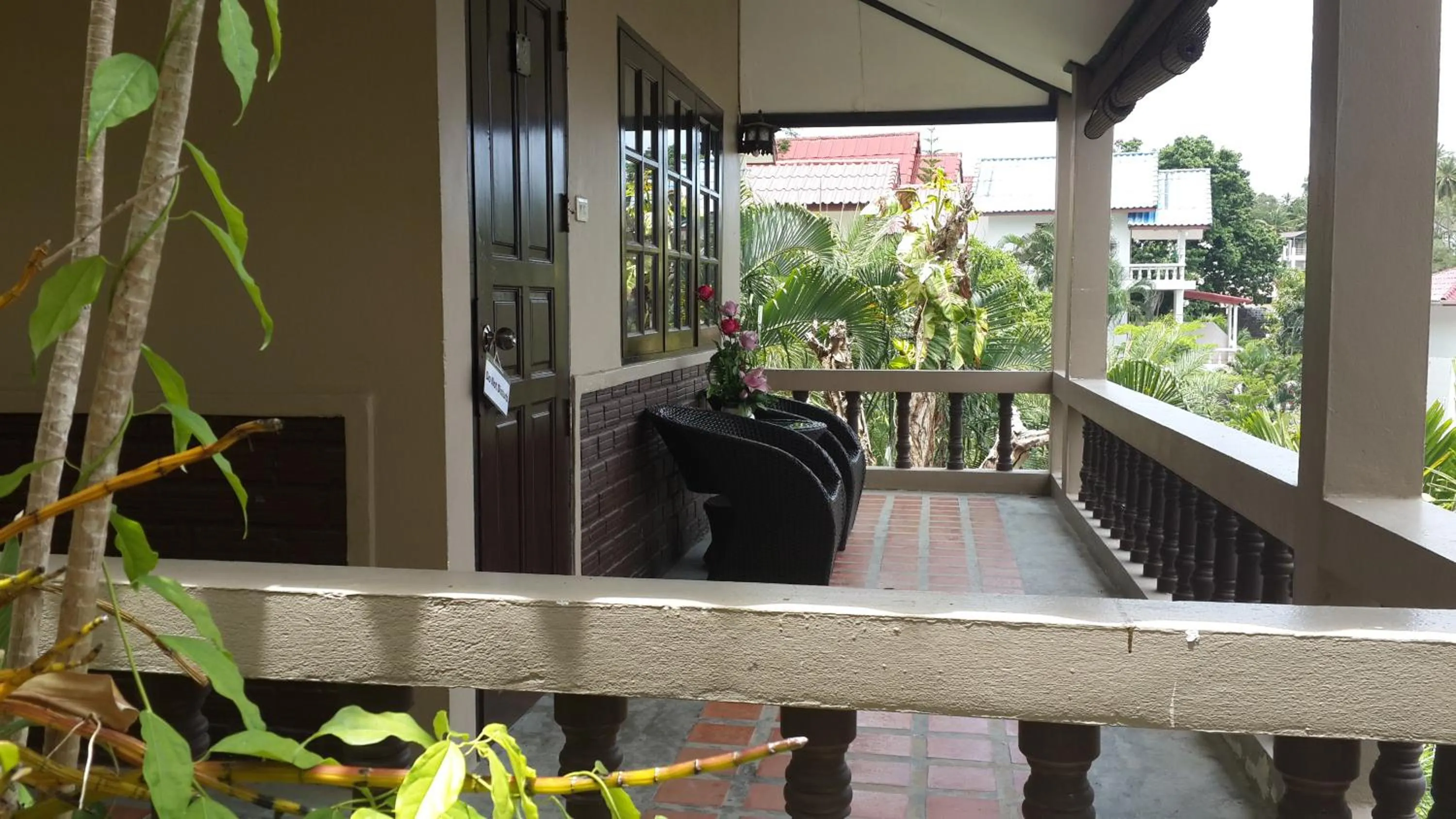 Kata Beachwalk Hotel and Bungalows