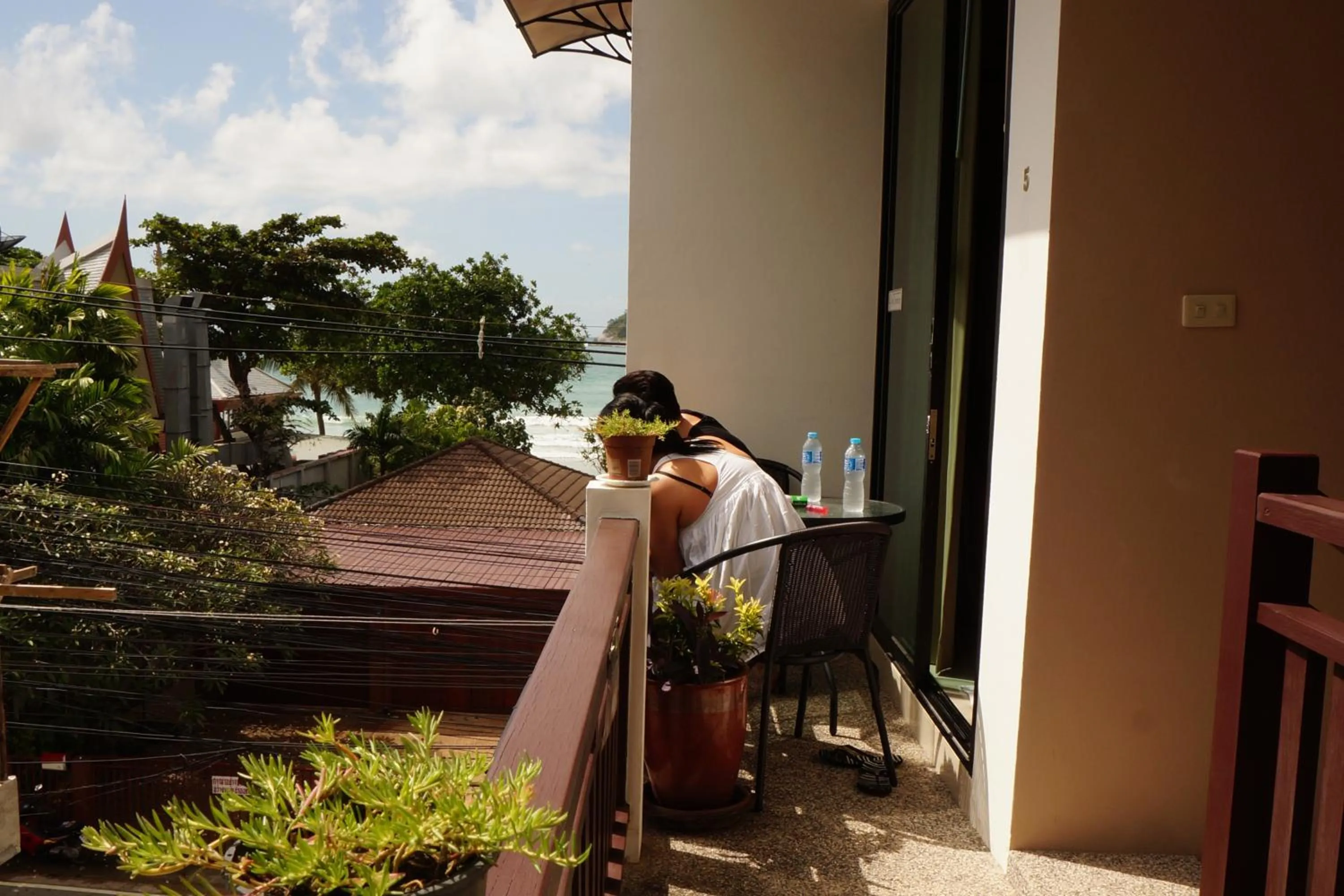 Kata Beachwalk Hotel and Bungalows