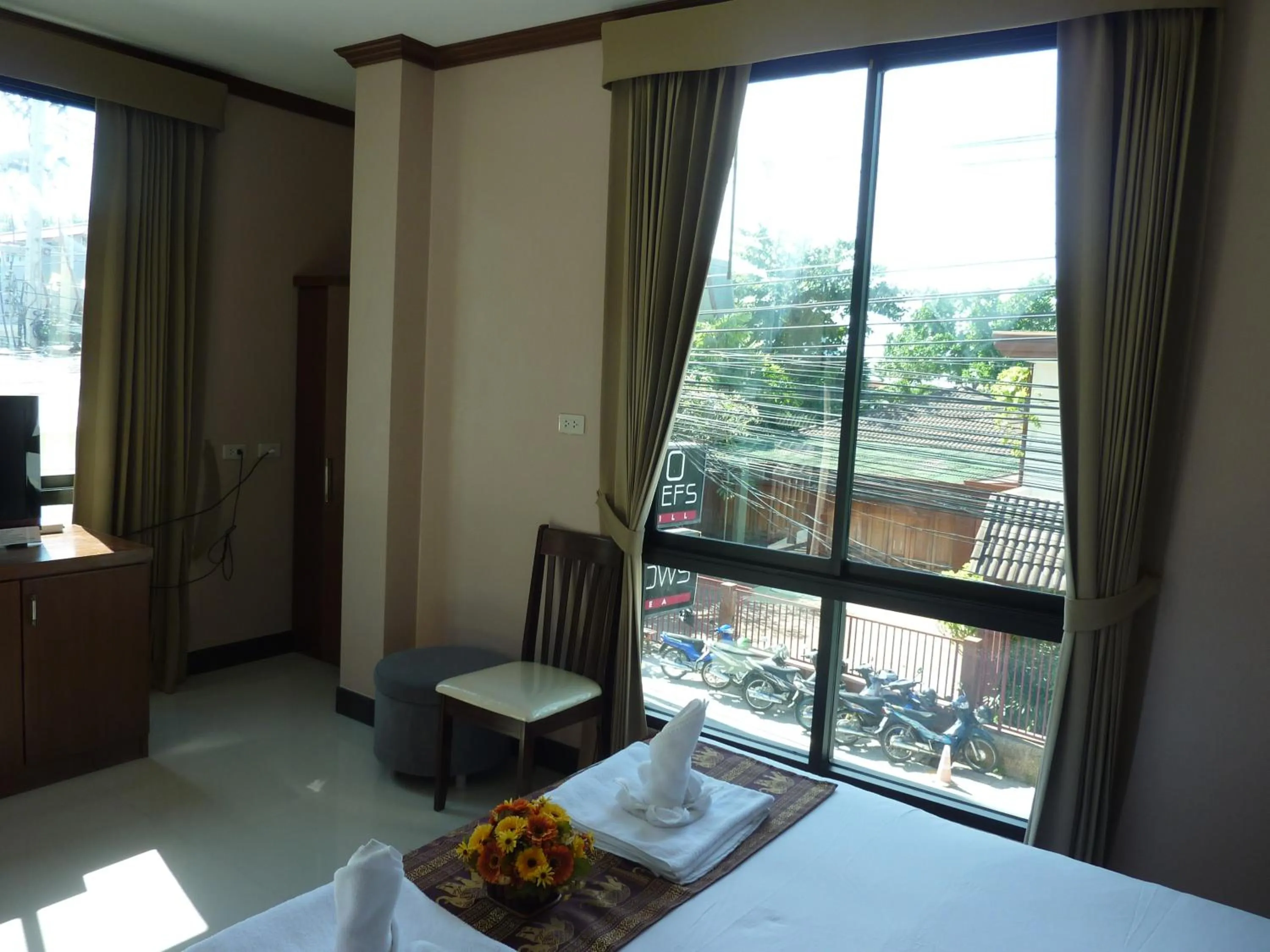 Bed in Kata Beachwalk Hotel and Bungalows