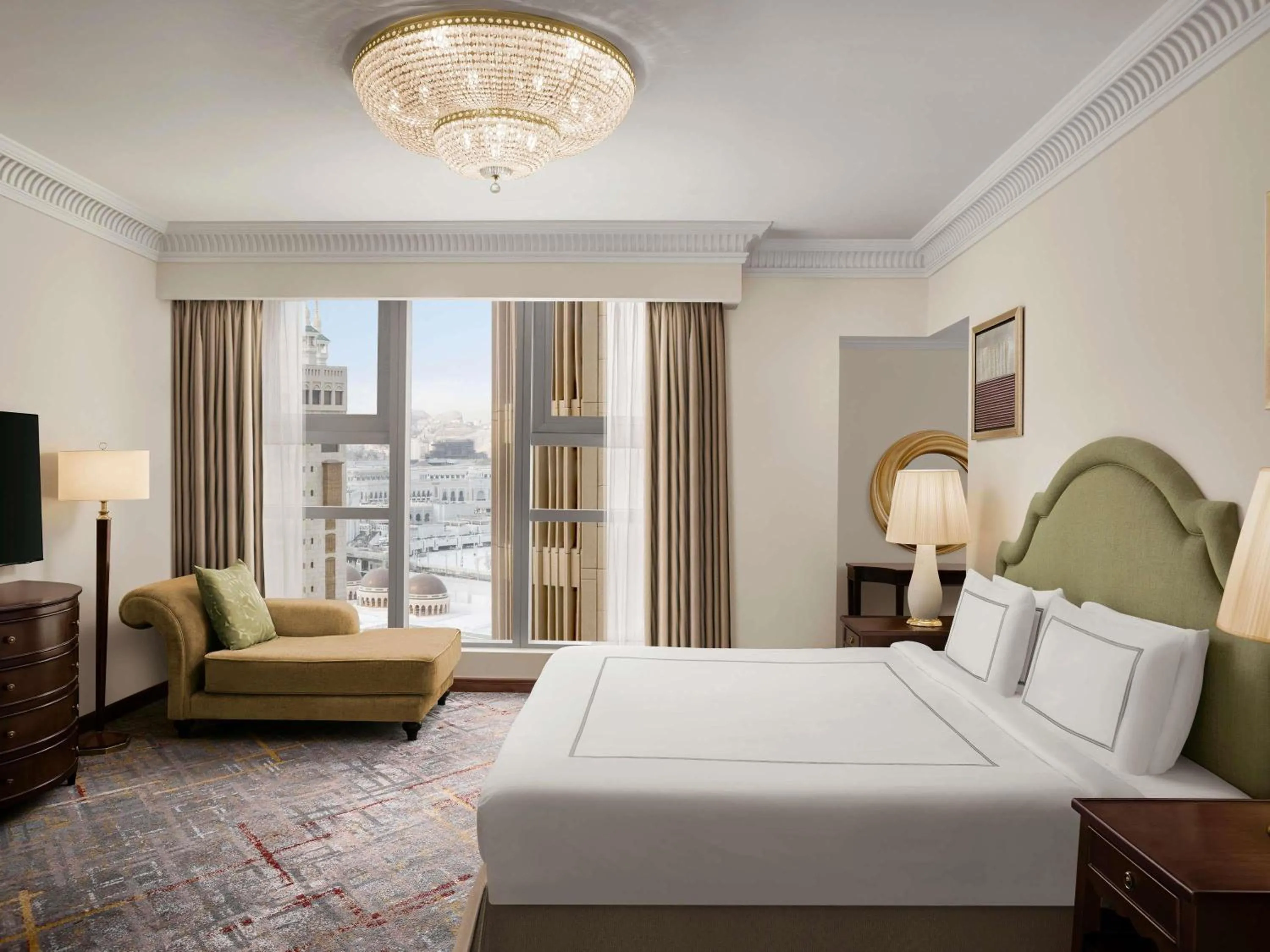 Bedroom, Bed in Swissotel Al Maqam Makkah