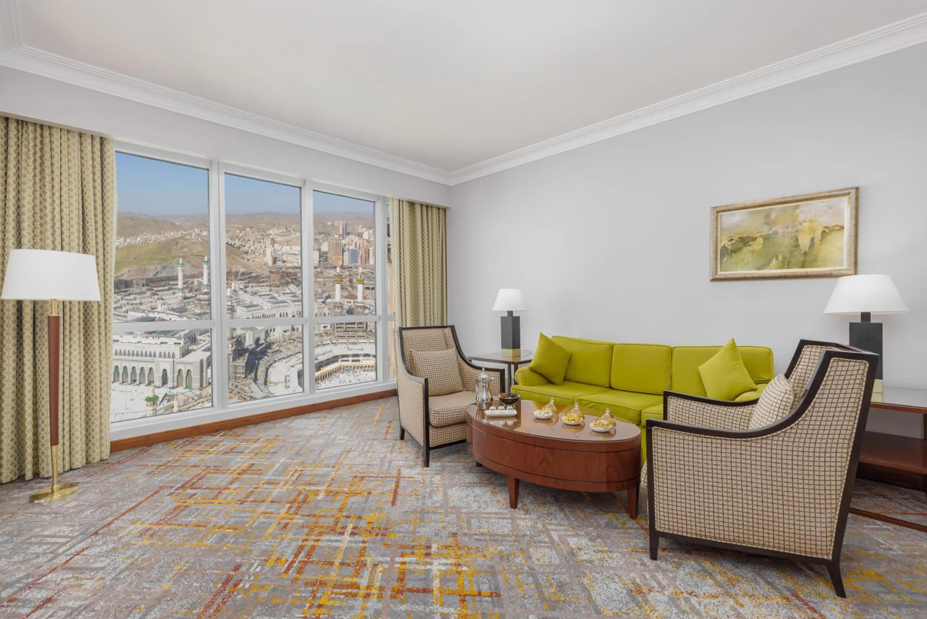 Living room in Swissotel Al Maqam Makkah
