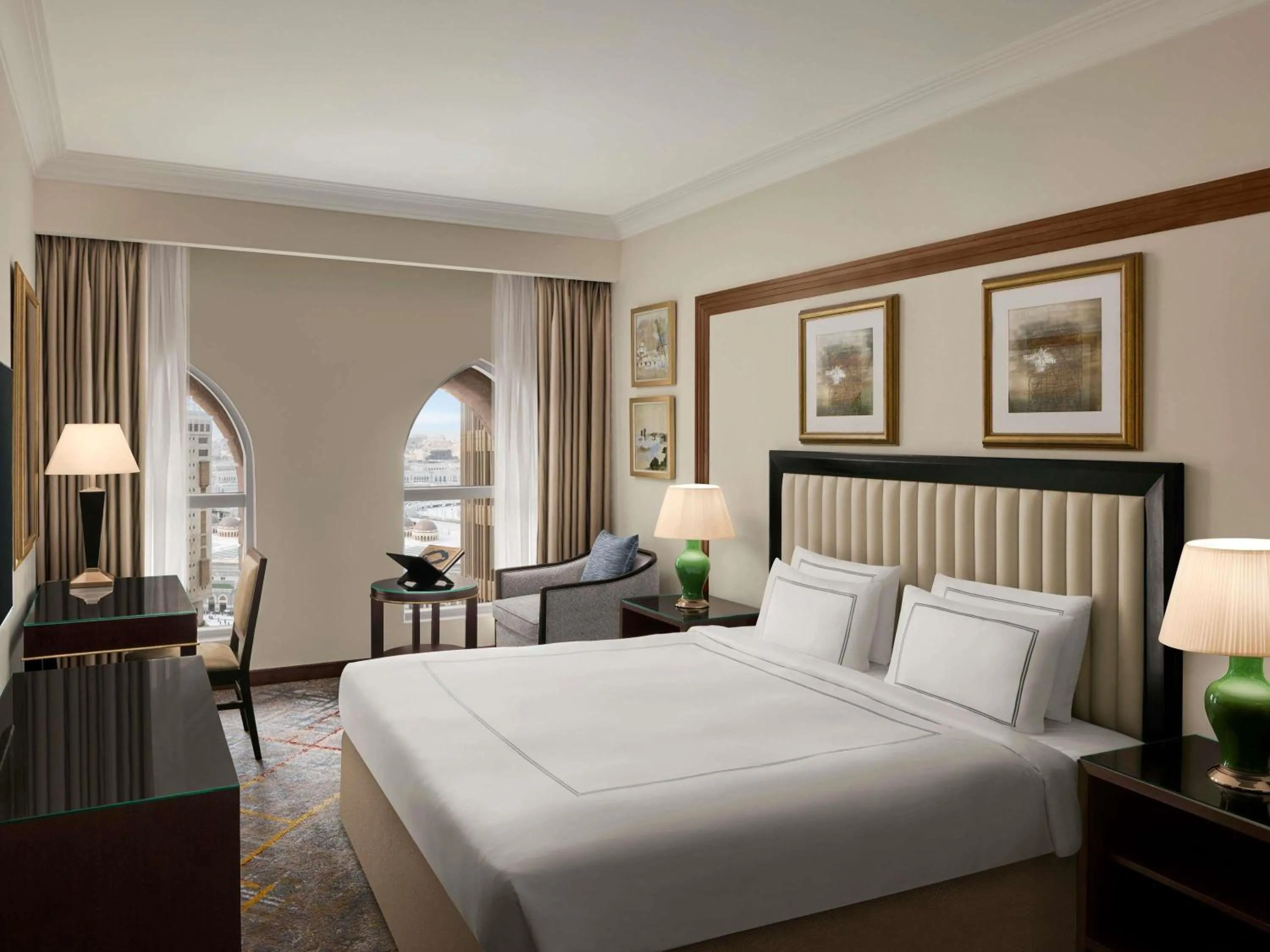 Bedroom, Bed in Swissotel Al Maqam Makkah