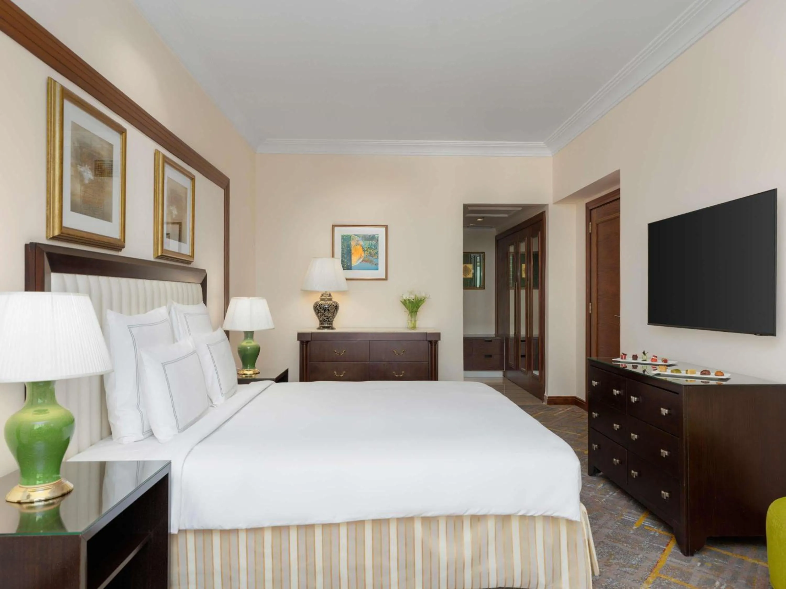 Bedroom, Bed in Swissotel Al Maqam Makkah