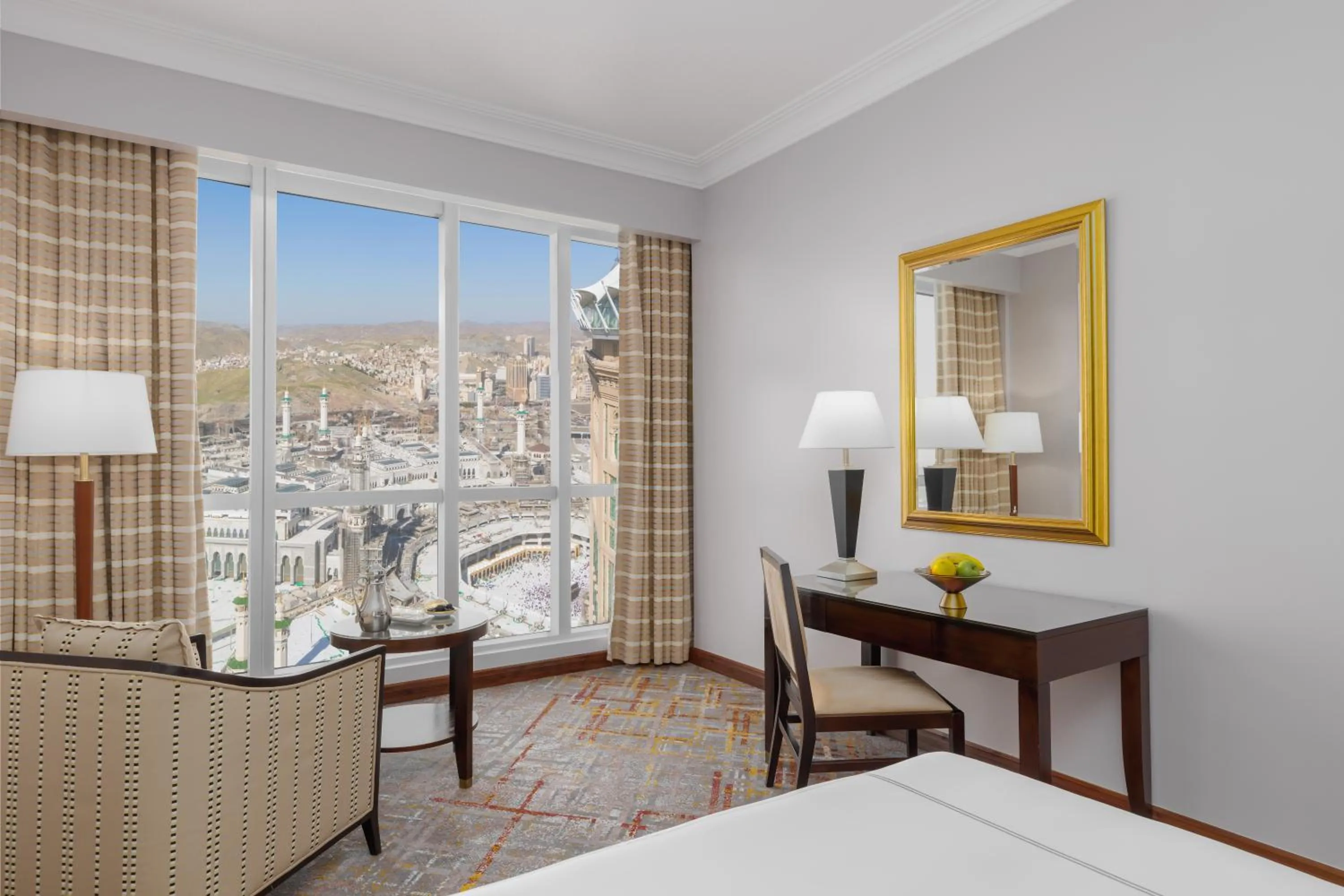 View (from property/room), Bed in Swissotel Al Maqam Makkah