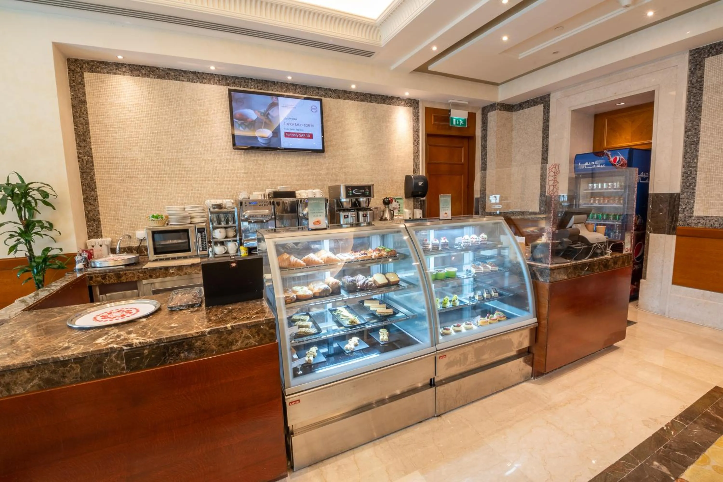 Coffee/tea facilities in Swissotel Al Maqam Makkah