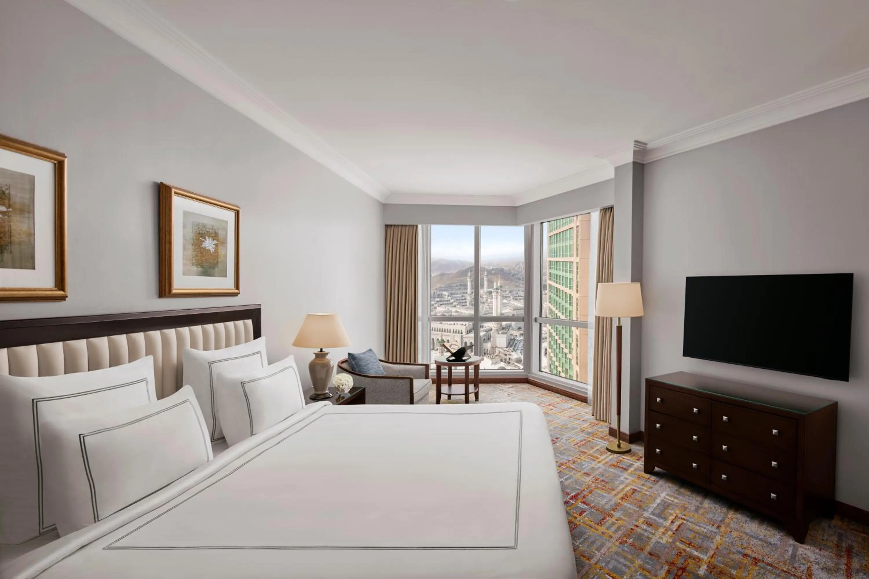 Bed in Swissotel Al Maqam Makkah