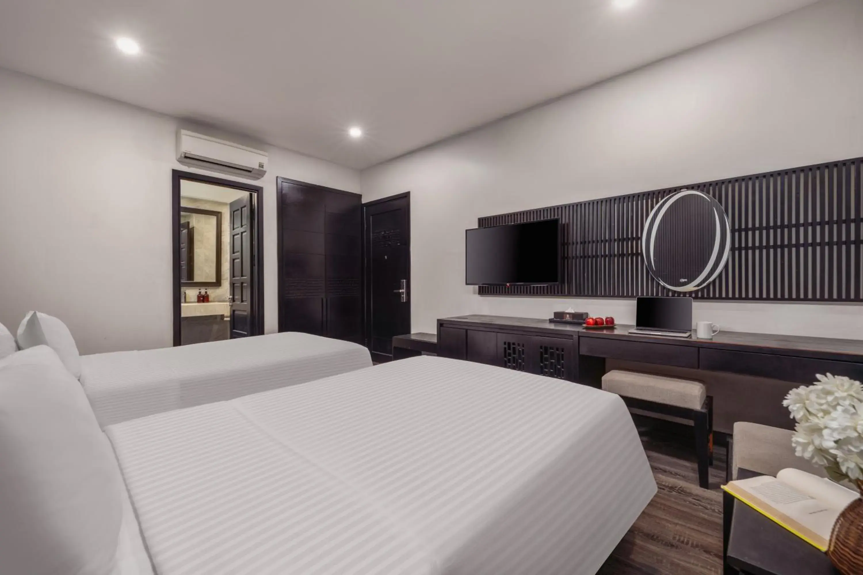 Superior Double or Twin Room in Ocean Star Da Nang Bay Hotel Superior Double or Twin Room in Ocean Star Da Nang Bay Hotel