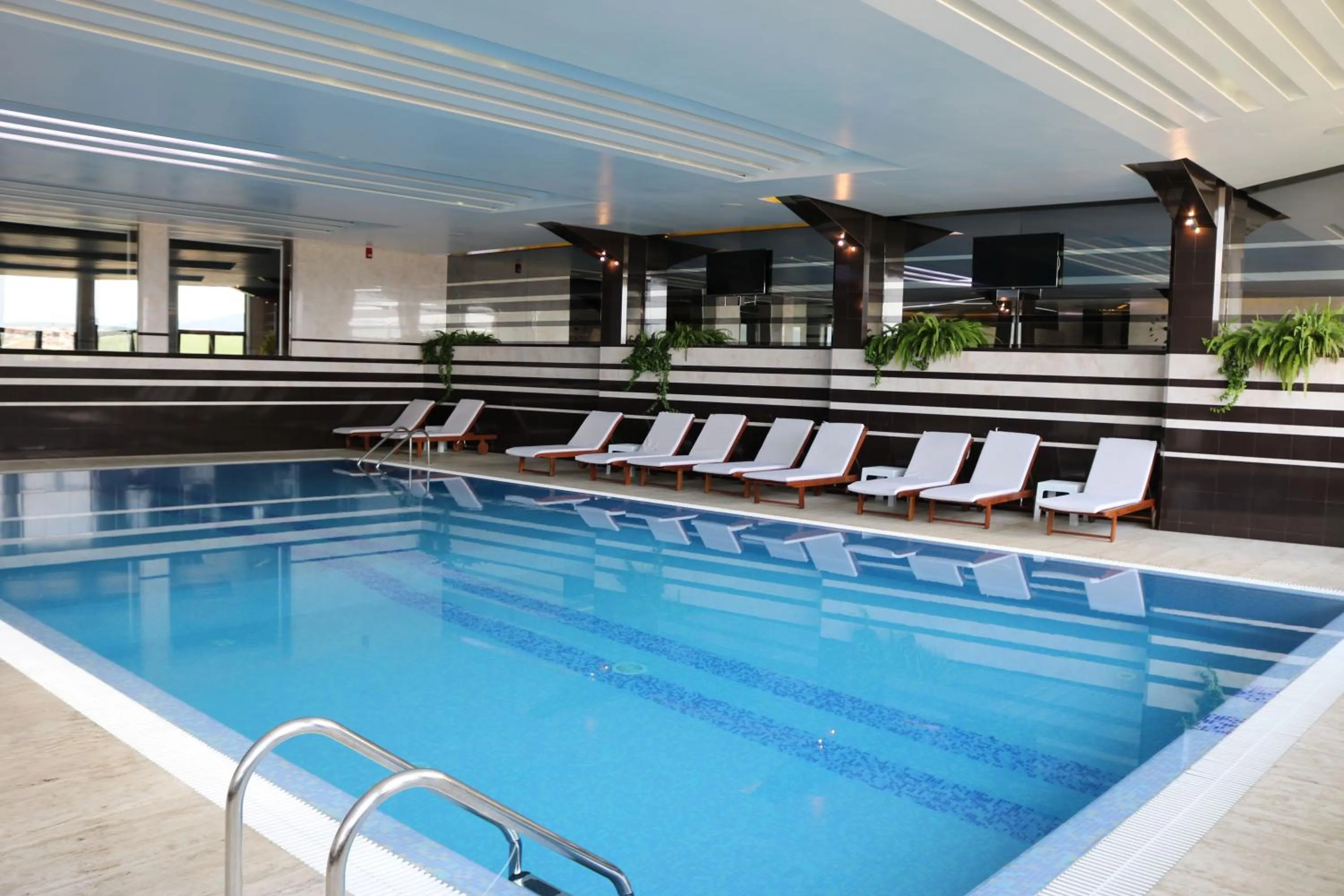 Fitness centre/facilities in Hotel International Prishtina & Spa