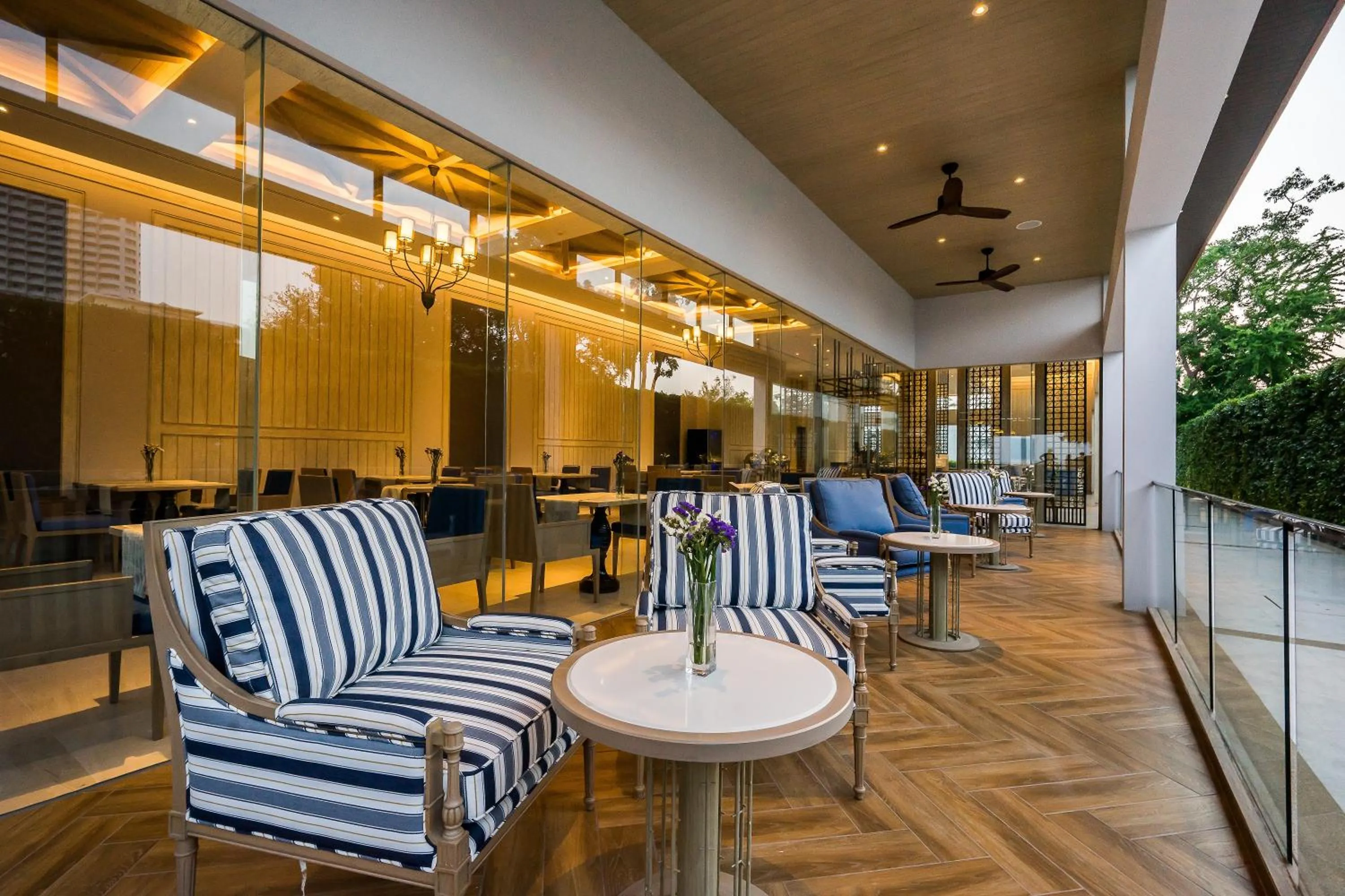 Lounge or bar in Avani+ Hua Hin Resort