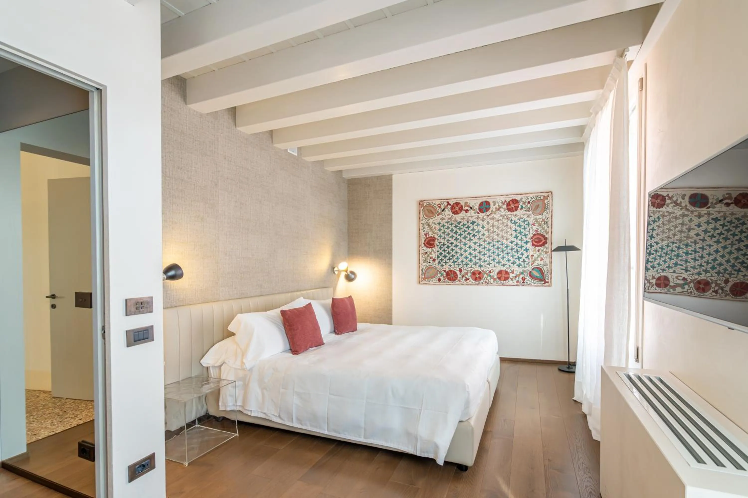 Bed in Palazzo Morosini Degli Spezieri - Lifestyle Apartments