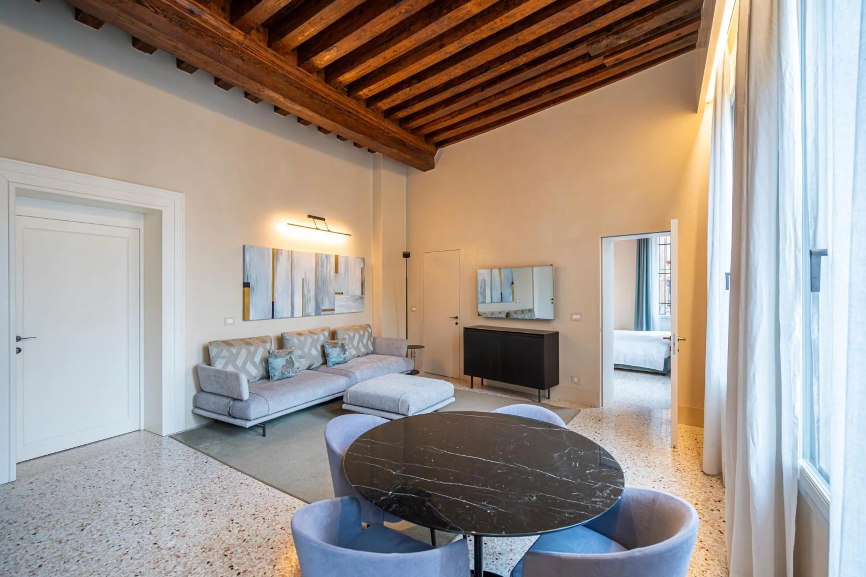 TV and multimedia, Bed in Palazzo Morosini Degli Spezieri - Lifestyle Apartments