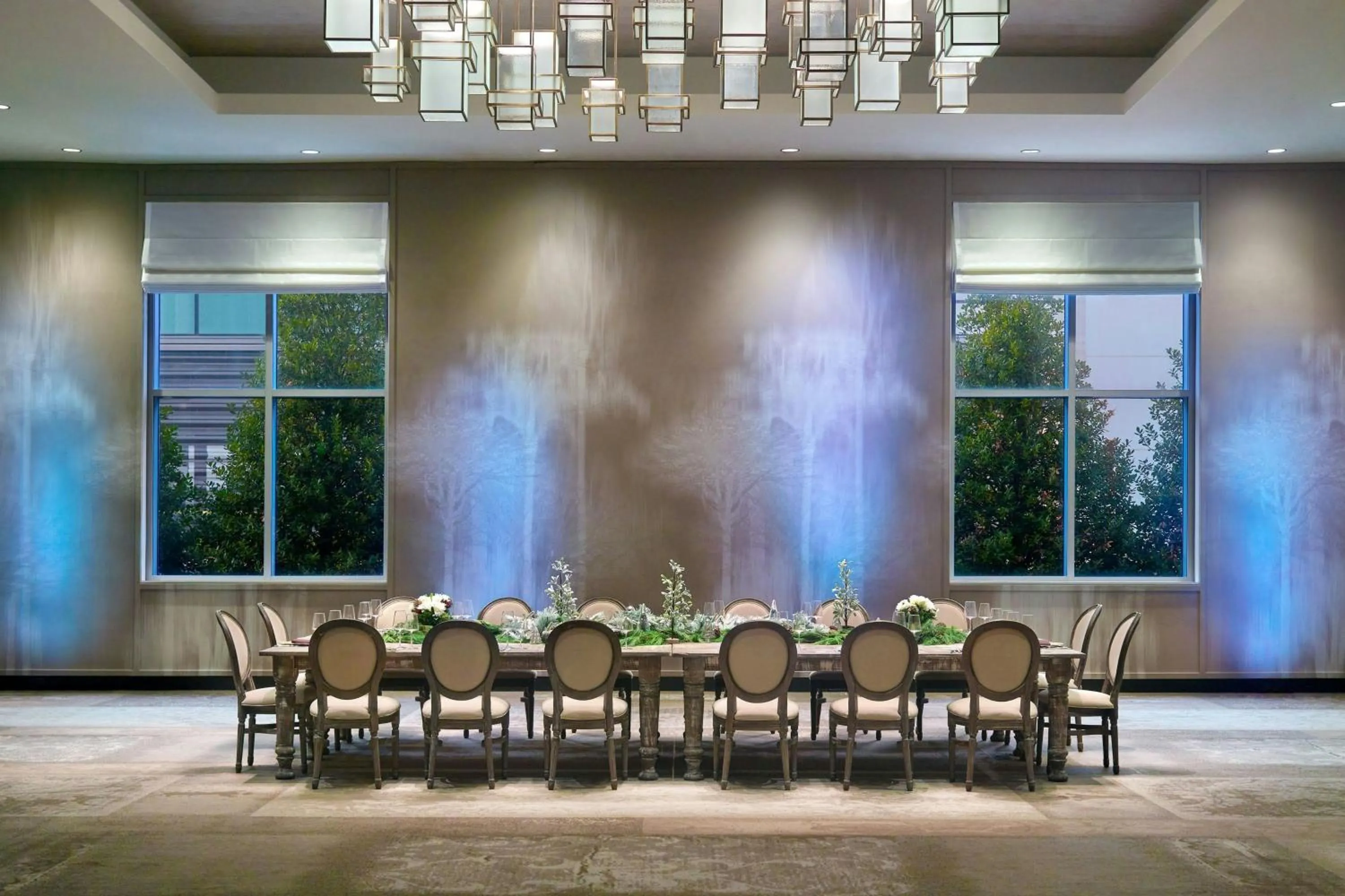 Meeting/conference room in Renaissance Atlanta Airport Gateway Hotel