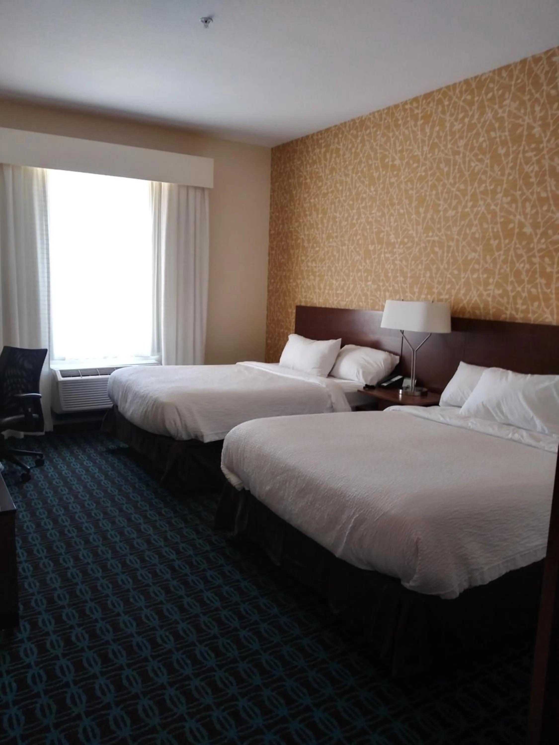 Bed in Fairfield Inn & Suites by Marriott Sidney