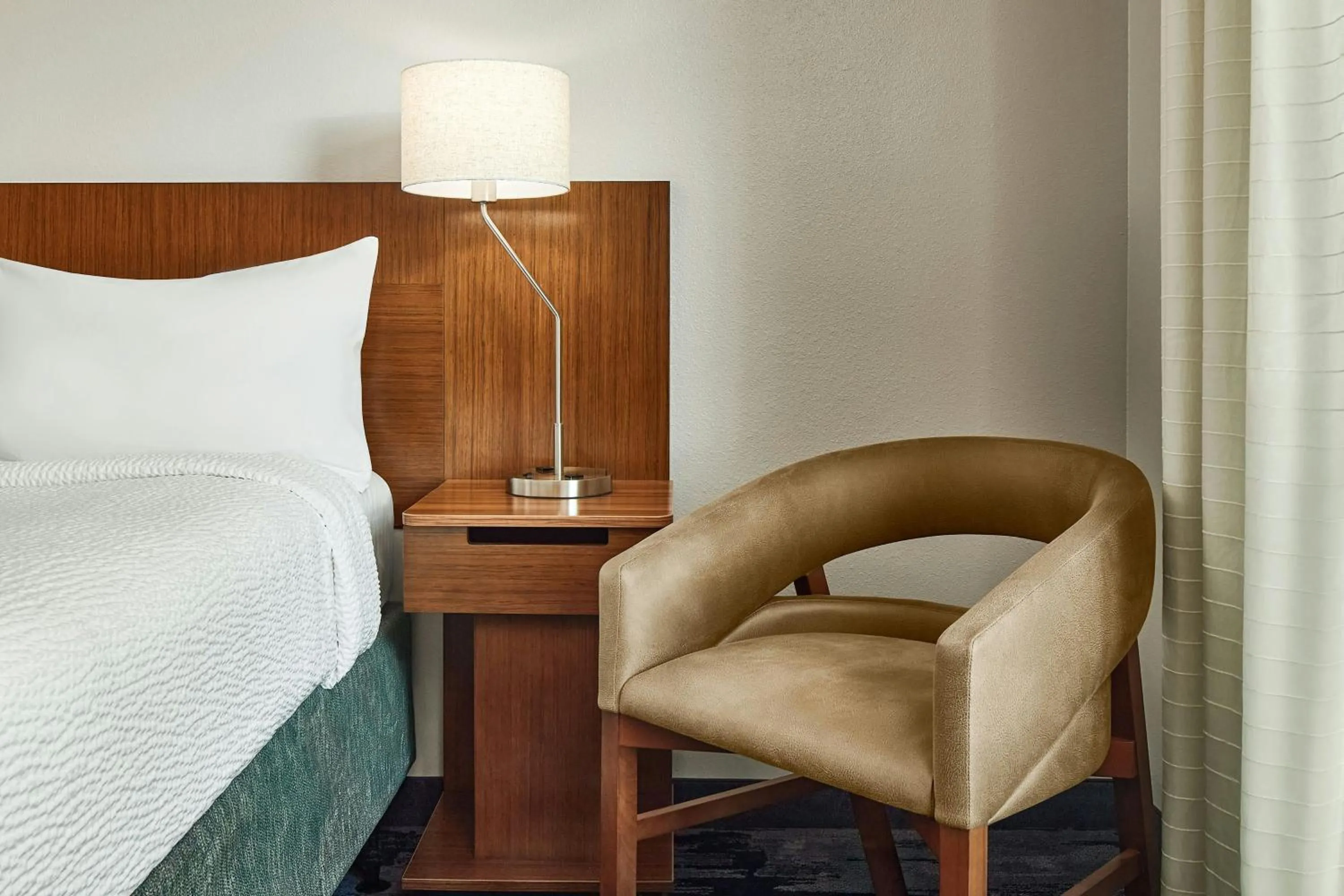 Photo of the whole room, Bed in Fairfield Inn & Suites by Marriott Sheridan