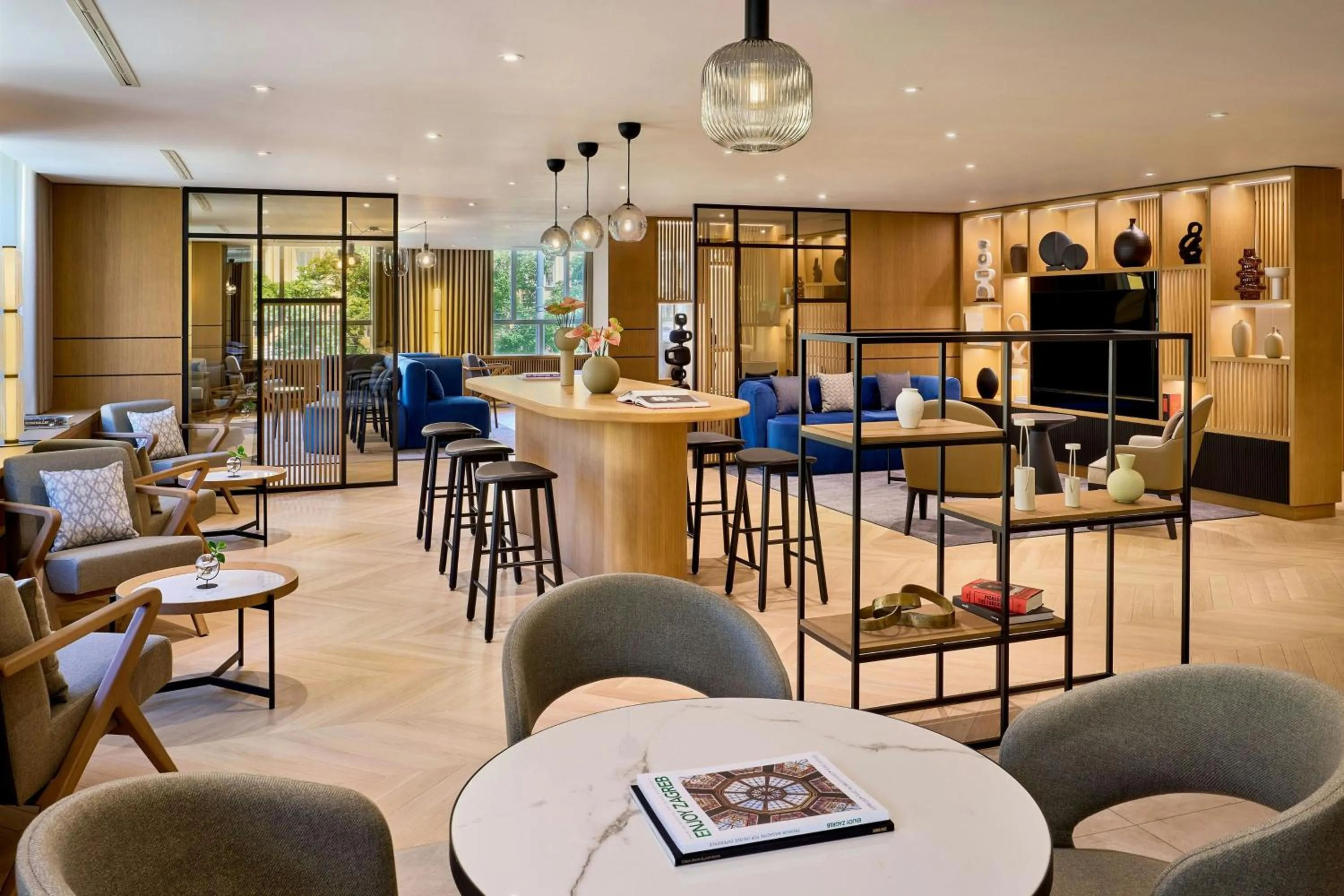 Lounge or bar in Sheraton Zagreb Hotel