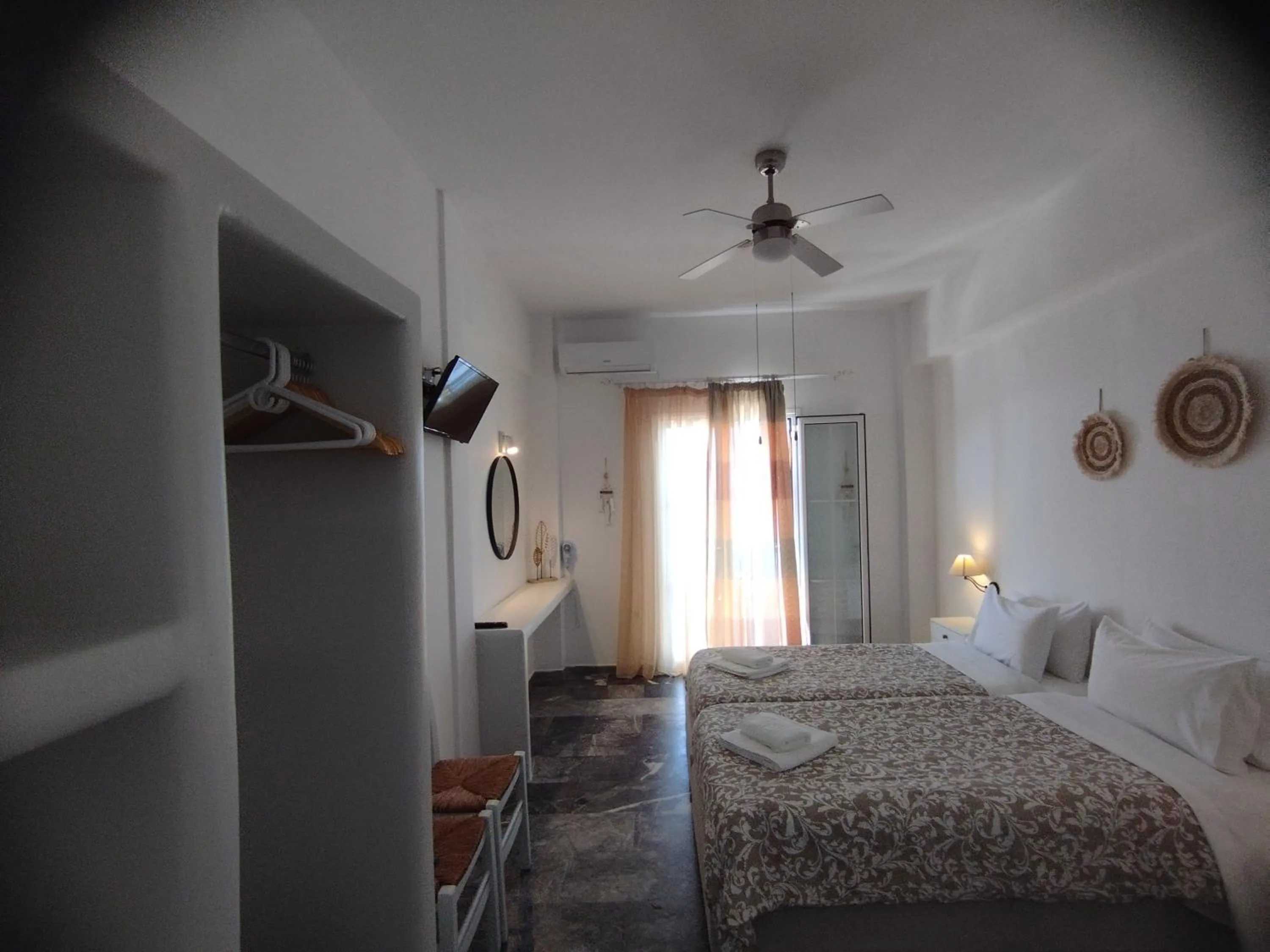 Photo of the whole room in Marisini Sea View