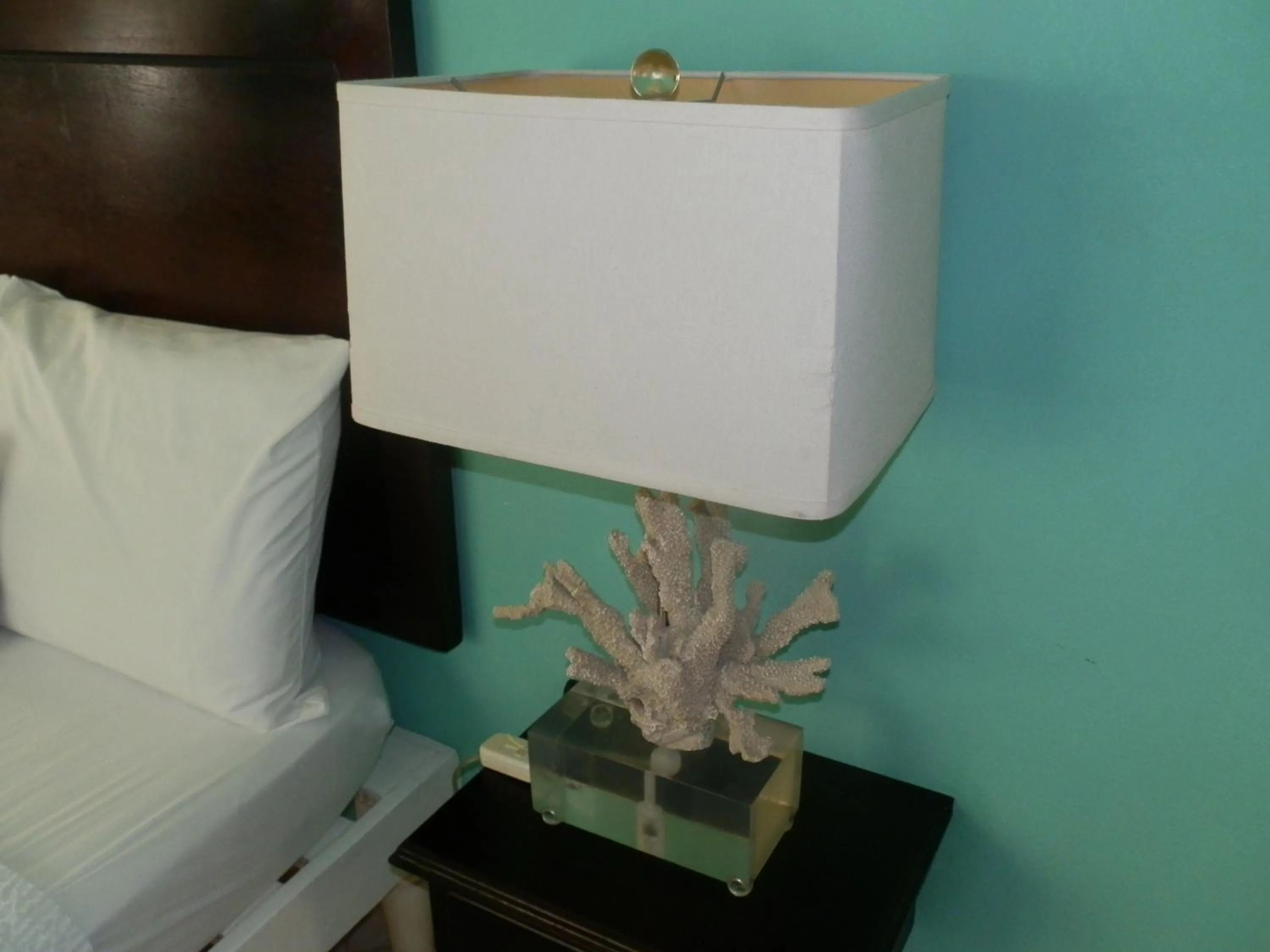 Bedroom in Paradise on the Rocks