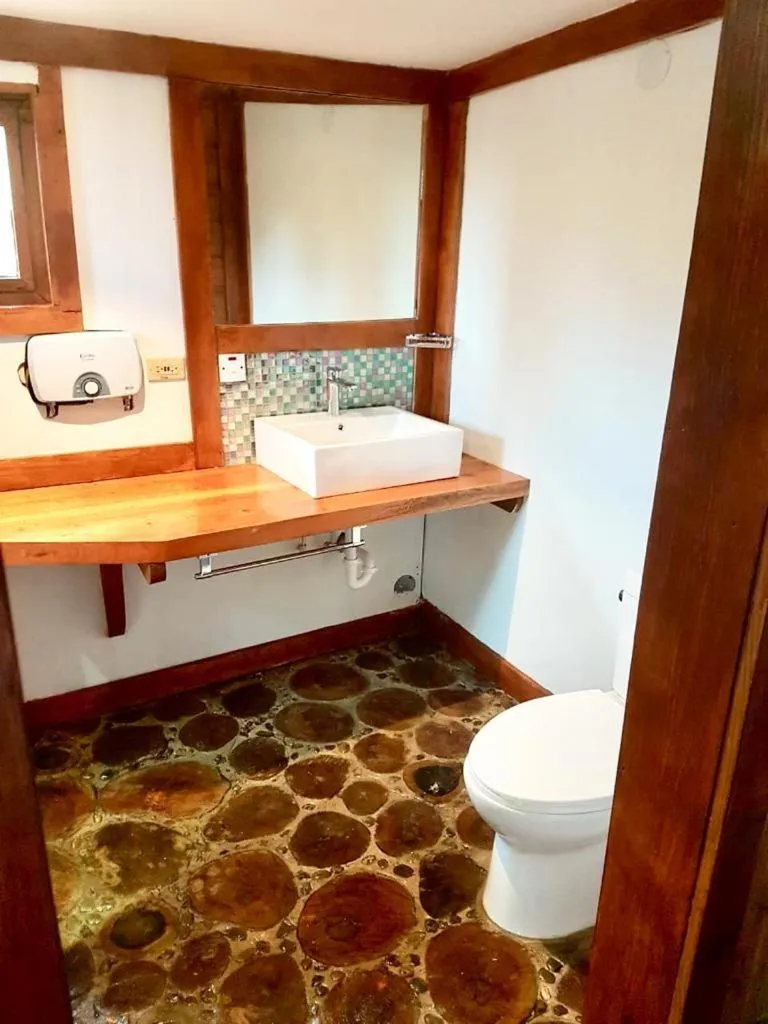 The Sea Cliff Hotel Resort & Spa