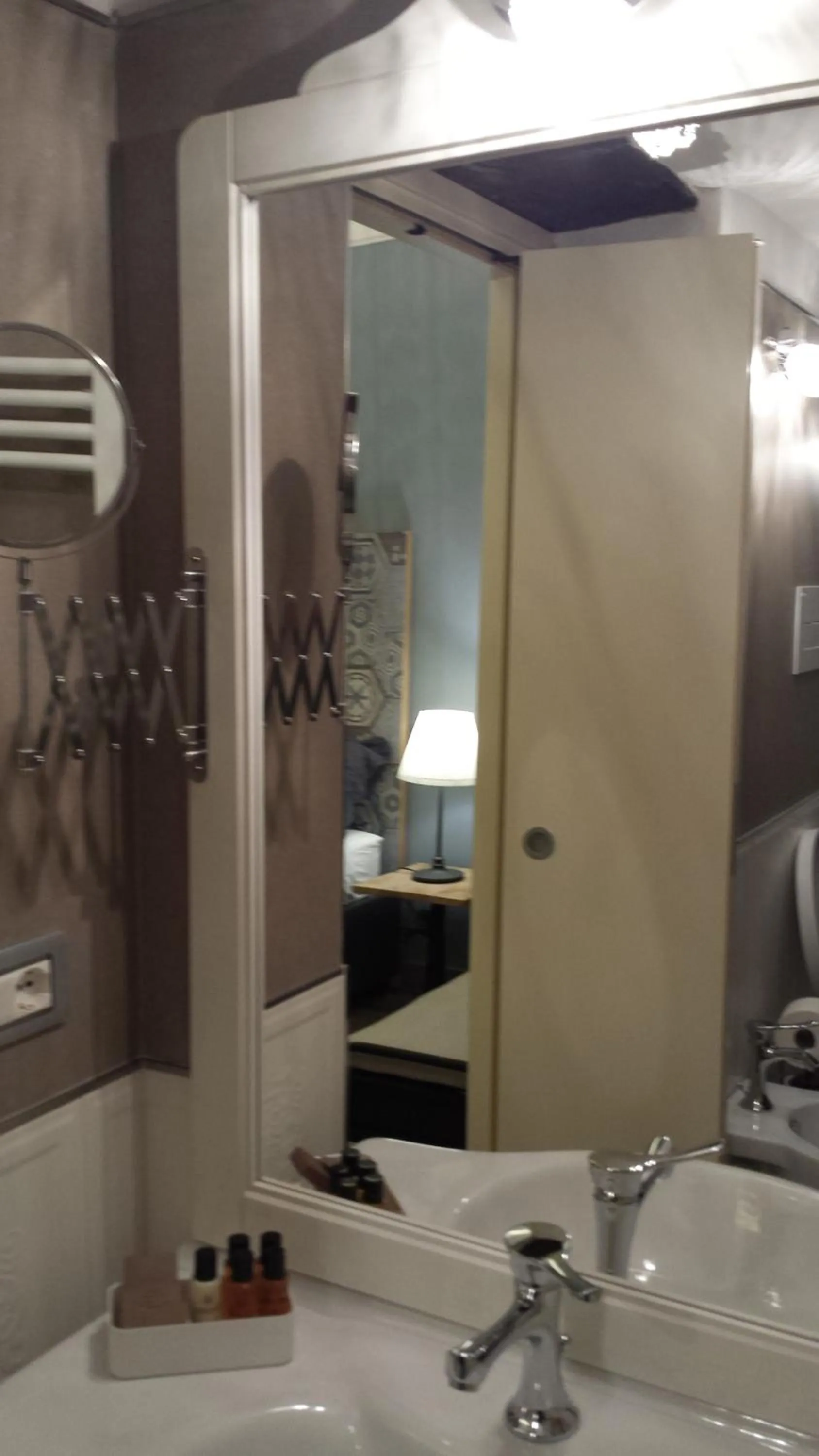 Bathroom in Serendipity