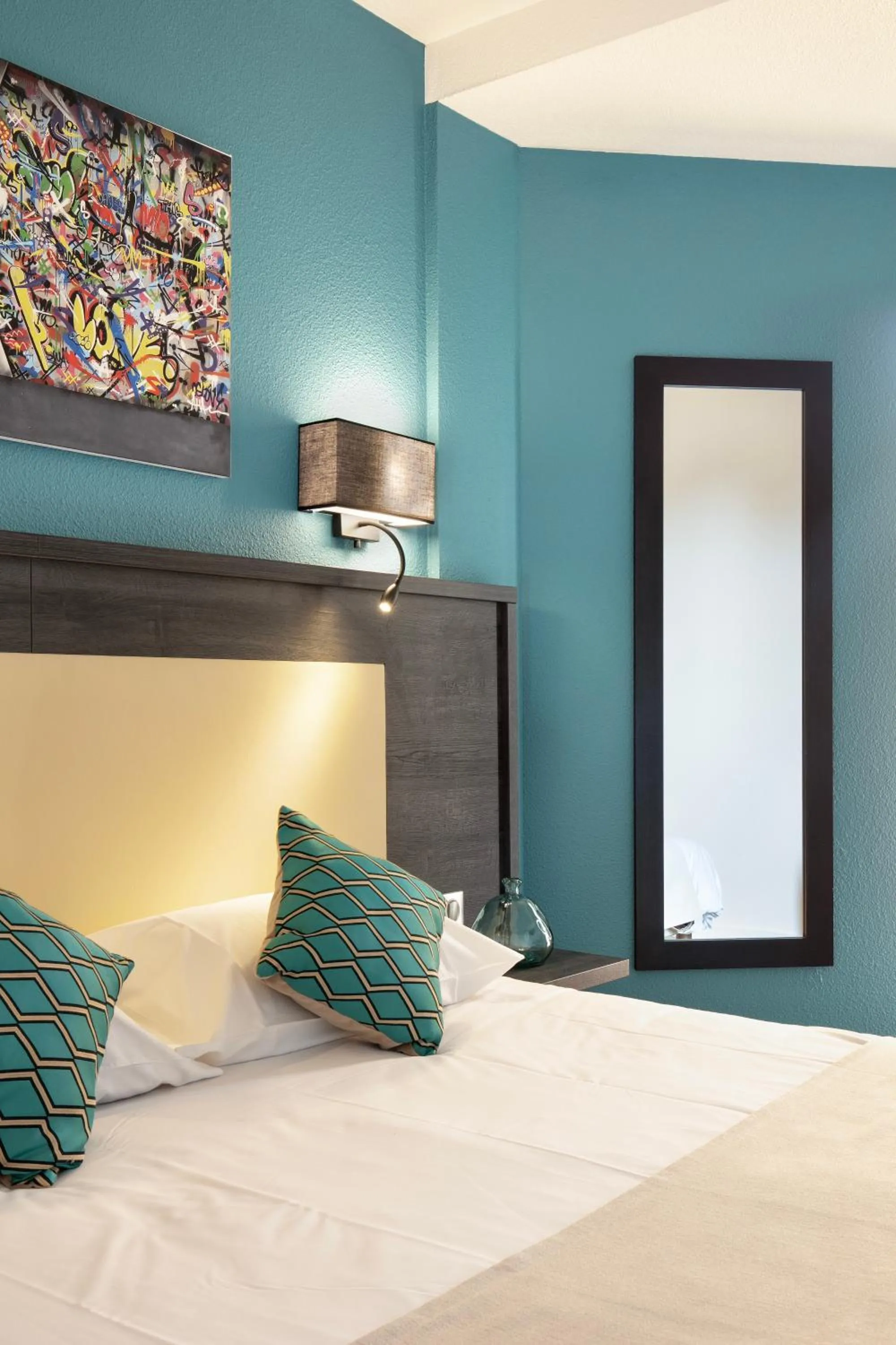 Bed in Hôtel Le Collier