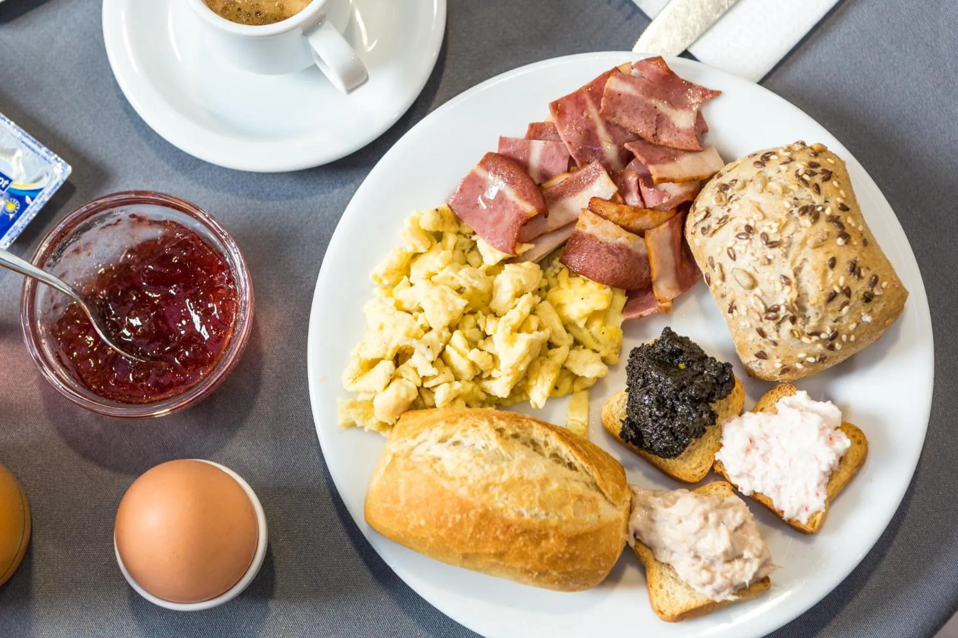 Breakfast in Empire Lisbon Hotel